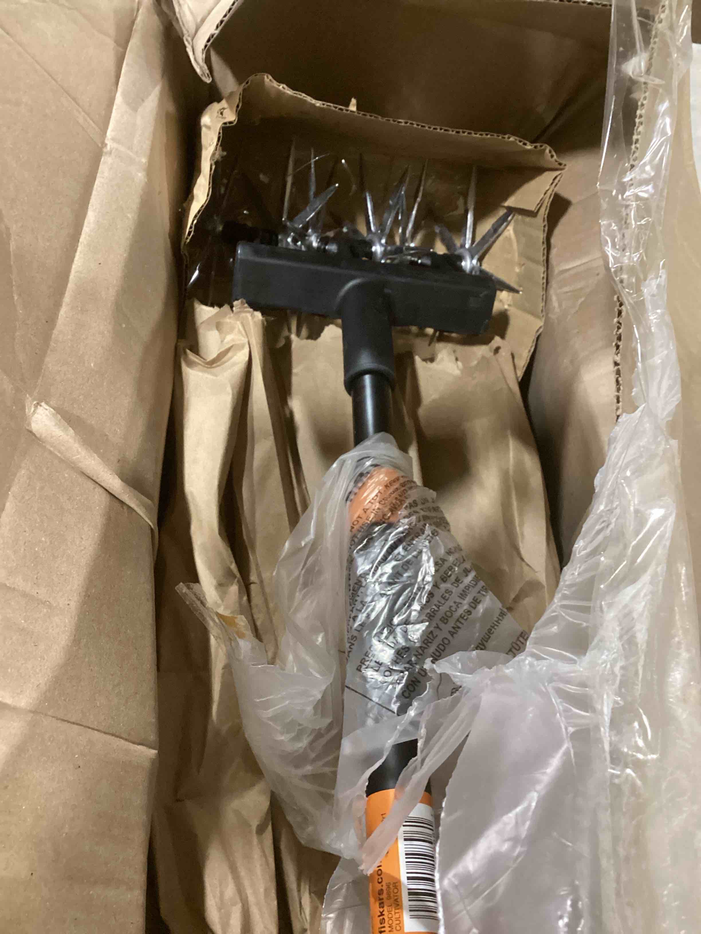 https://s3.amazonaws.com/lotting-images-prod/bidfta/YEL6175810_1717687501475.jpeg