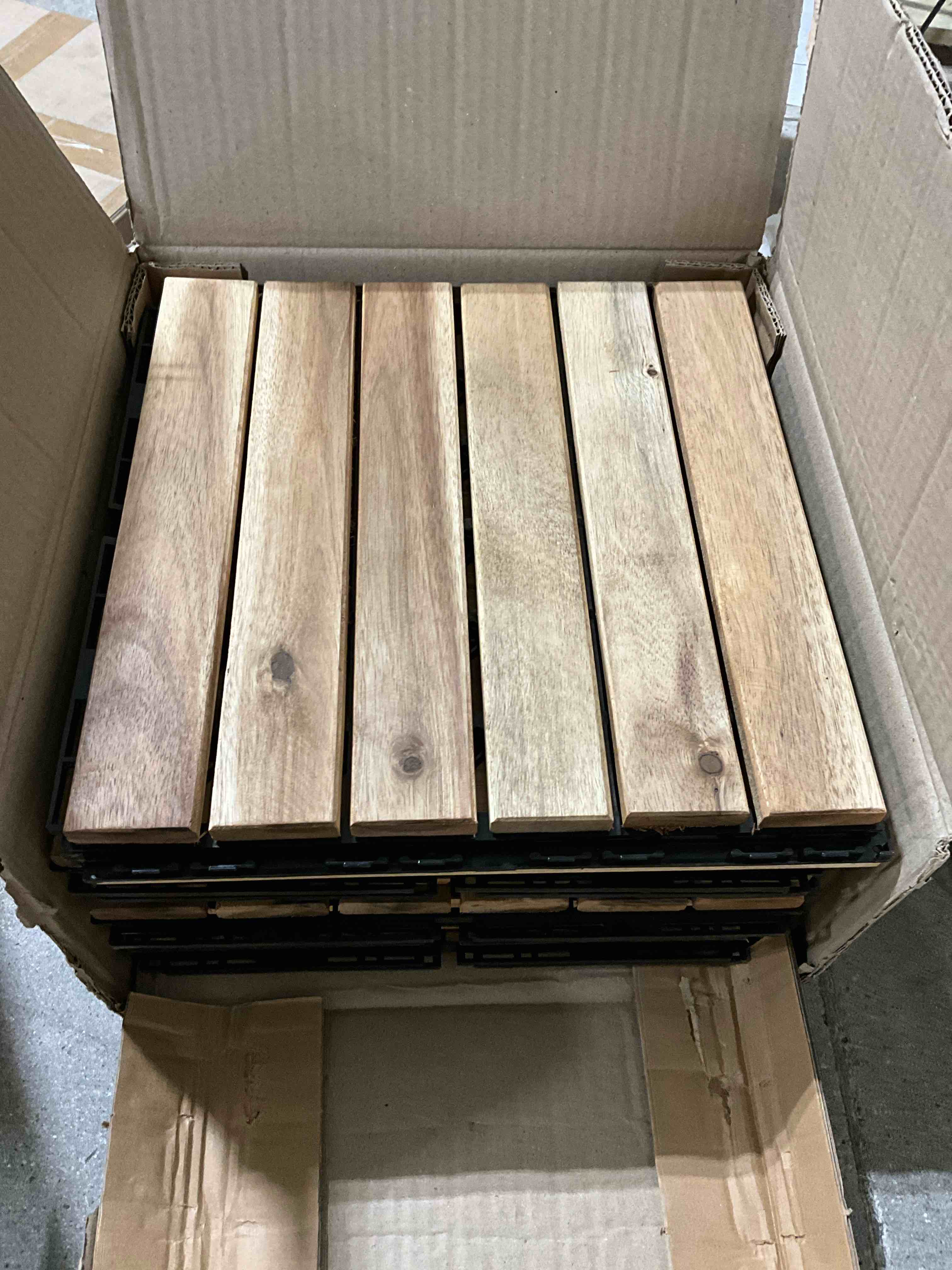 https://s3.amazonaws.com/lotting-images-prod/bidfta/YEL6177845_1728479240561.jpeg