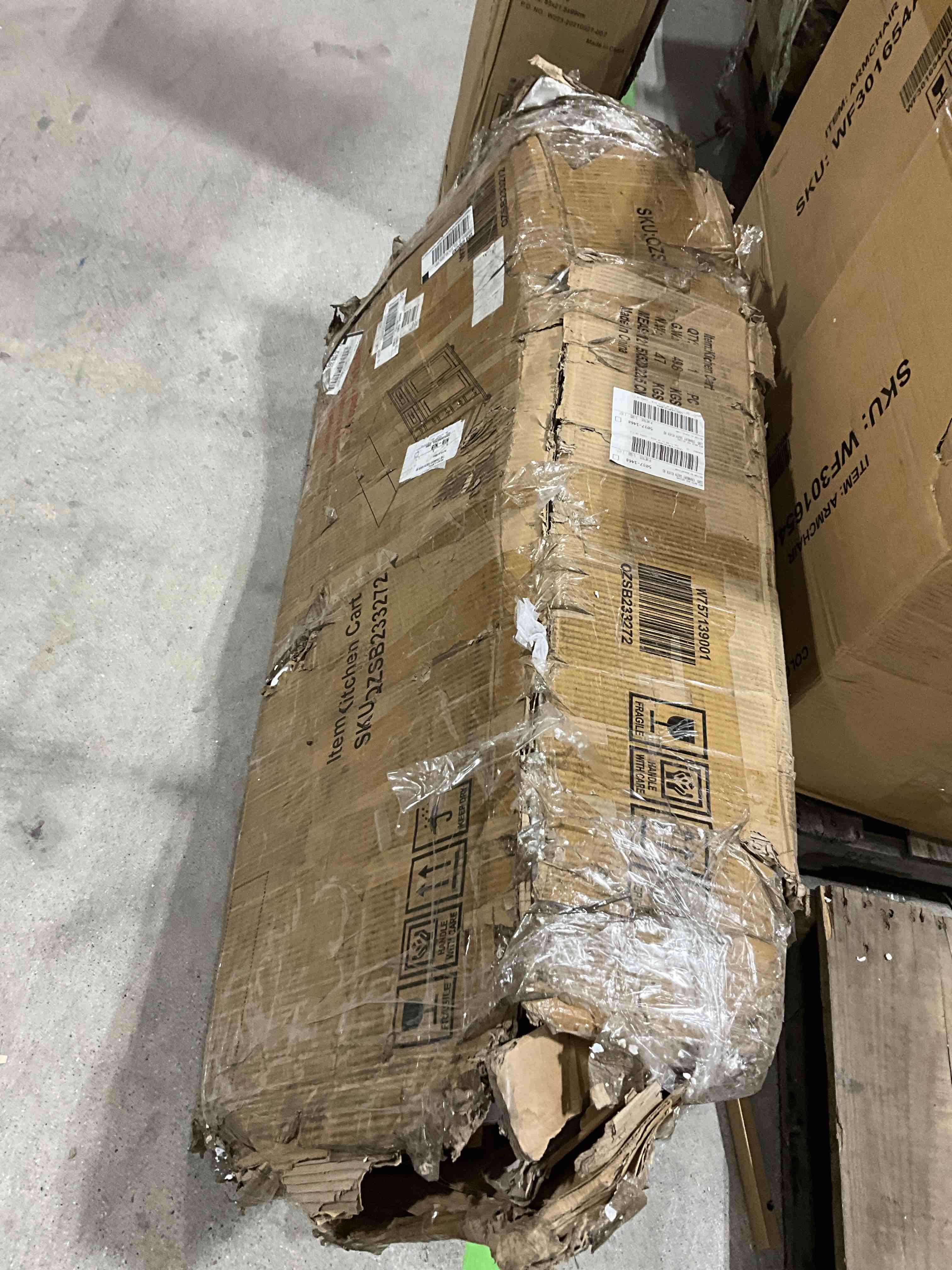 https://s3.amazonaws.com/lotting-images-prod/bidfta/YEL6177853_1728484095339.jpeg