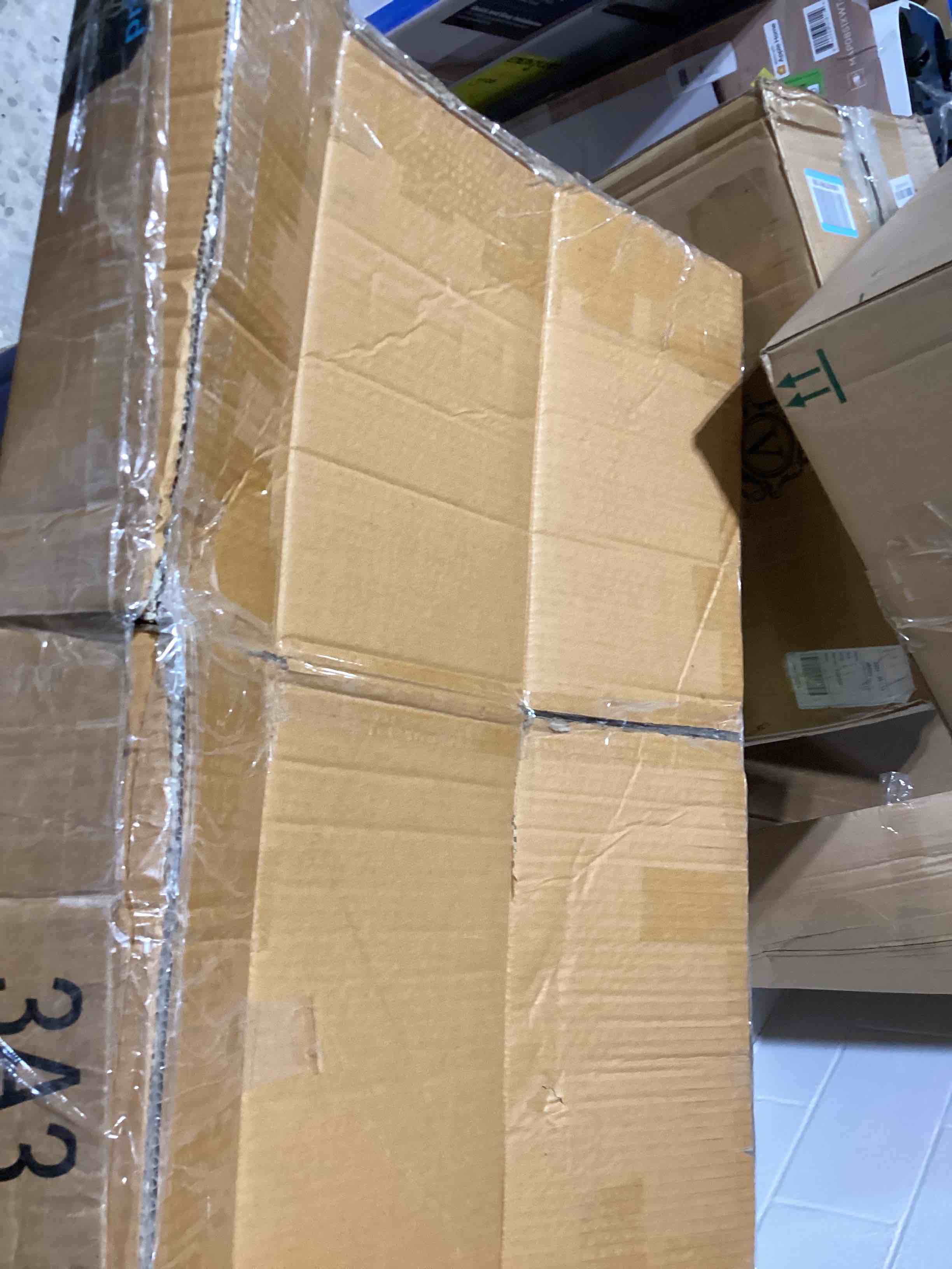 https://s3.amazonaws.com/lotting-images-prod/bidfta/YEL6181824_1727887973237.jpeg