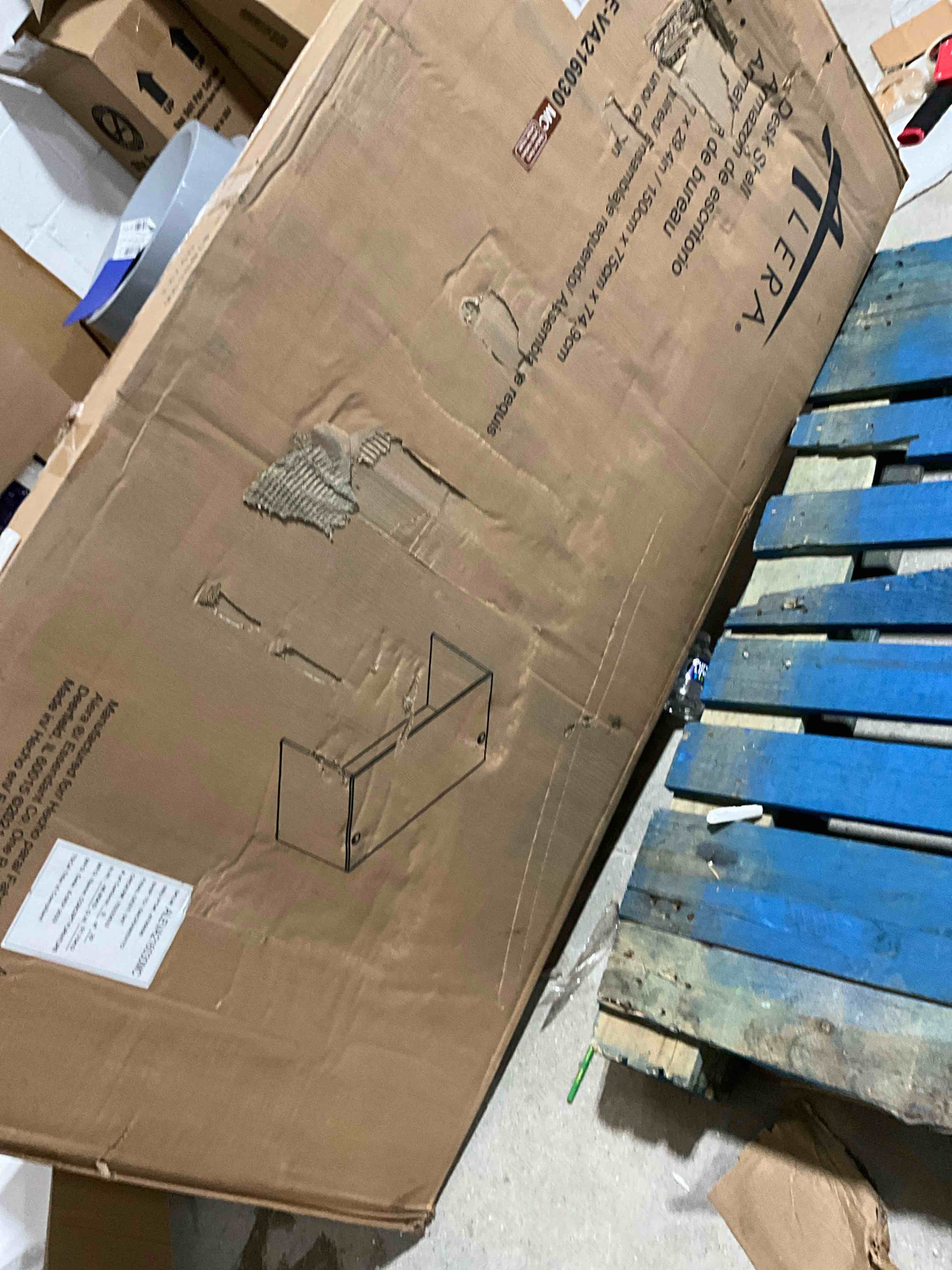 https://s3.amazonaws.com/lotting-images-prod/bidfta/YEL6182020_1729608682770.jpeg