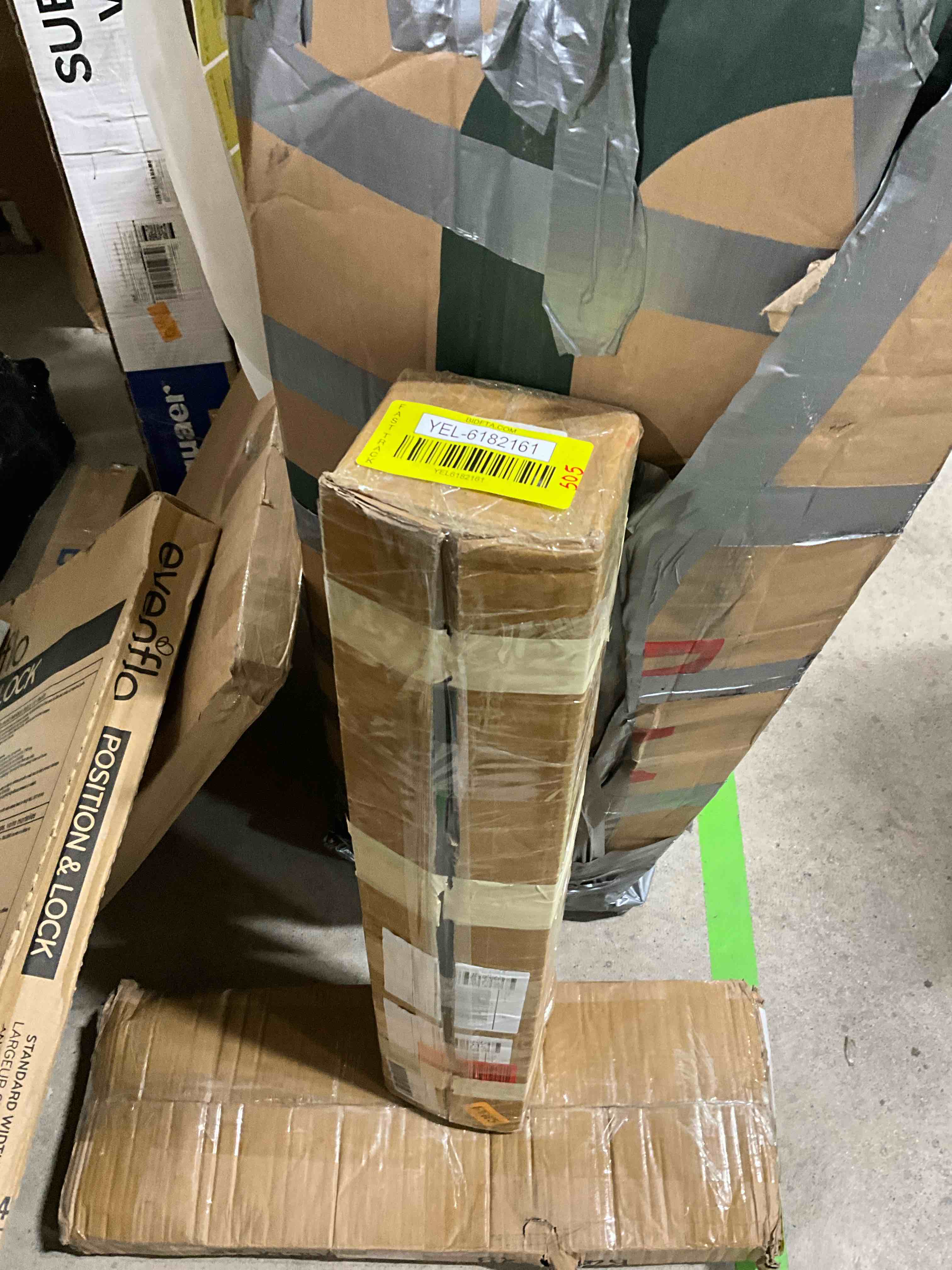 https://s3.amazonaws.com/lotting-images-prod/bidfta/YEL6182161_1729777589034.jpeg