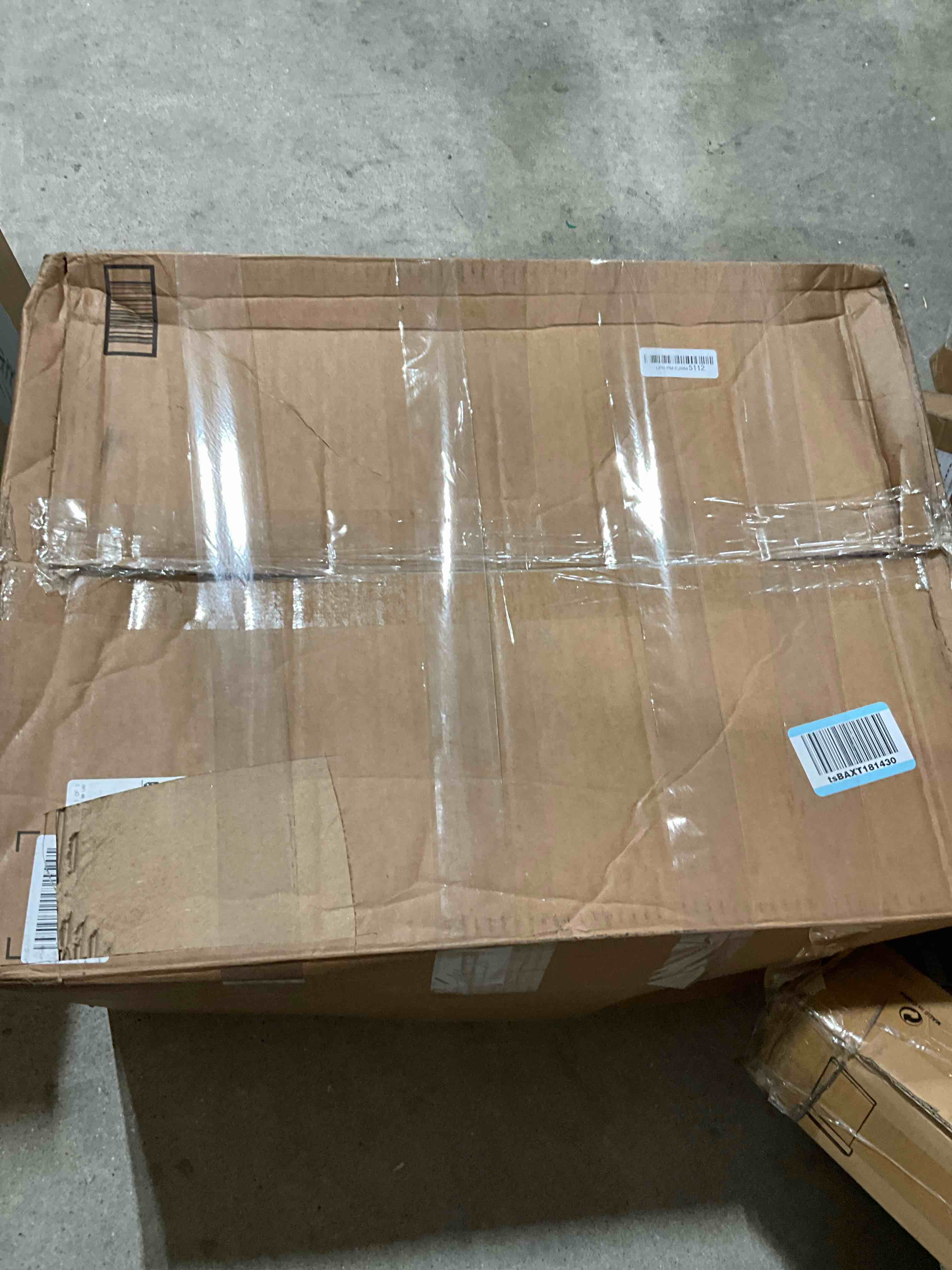 https://s3.amazonaws.com/lotting-images-prod/bidfta/YEL6182215_1729713034802.jpeg