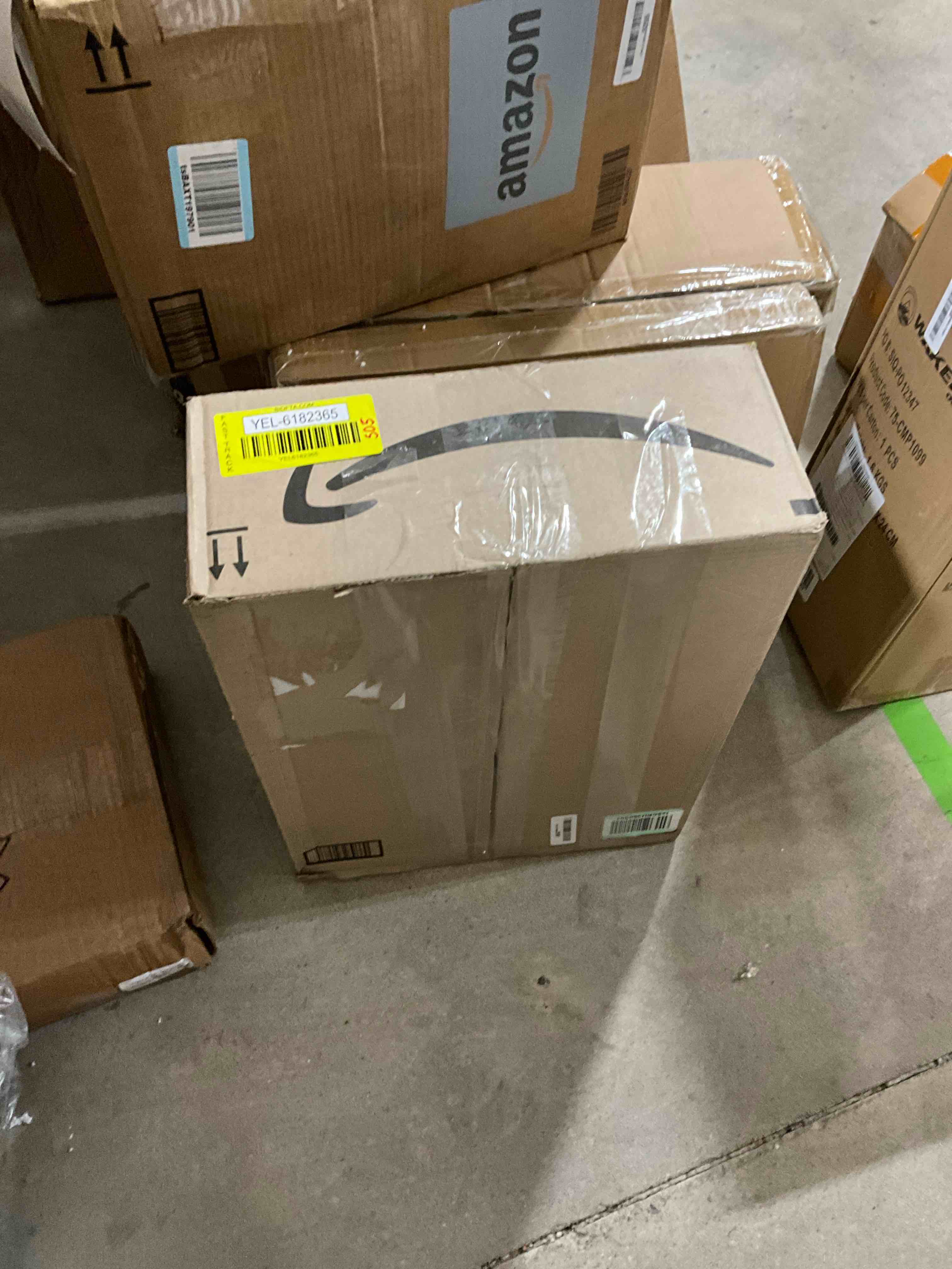 https://s3.amazonaws.com/lotting-images-prod/bidfta/YEL6182365_1729787527531.jpeg