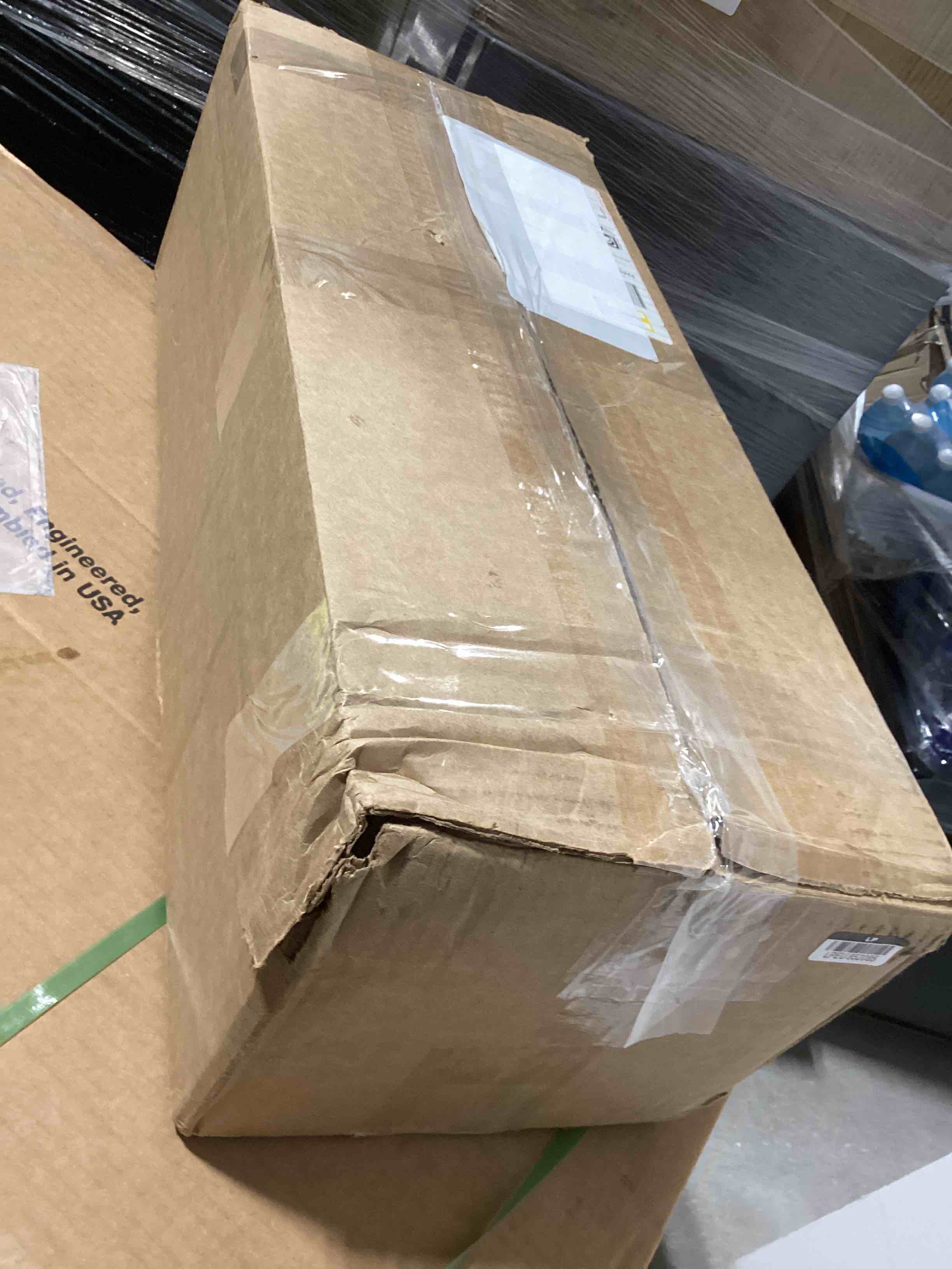 https://s3.amazonaws.com/lotting-images-prod/bidfta/YEL6182581_1729892734677.jpeg