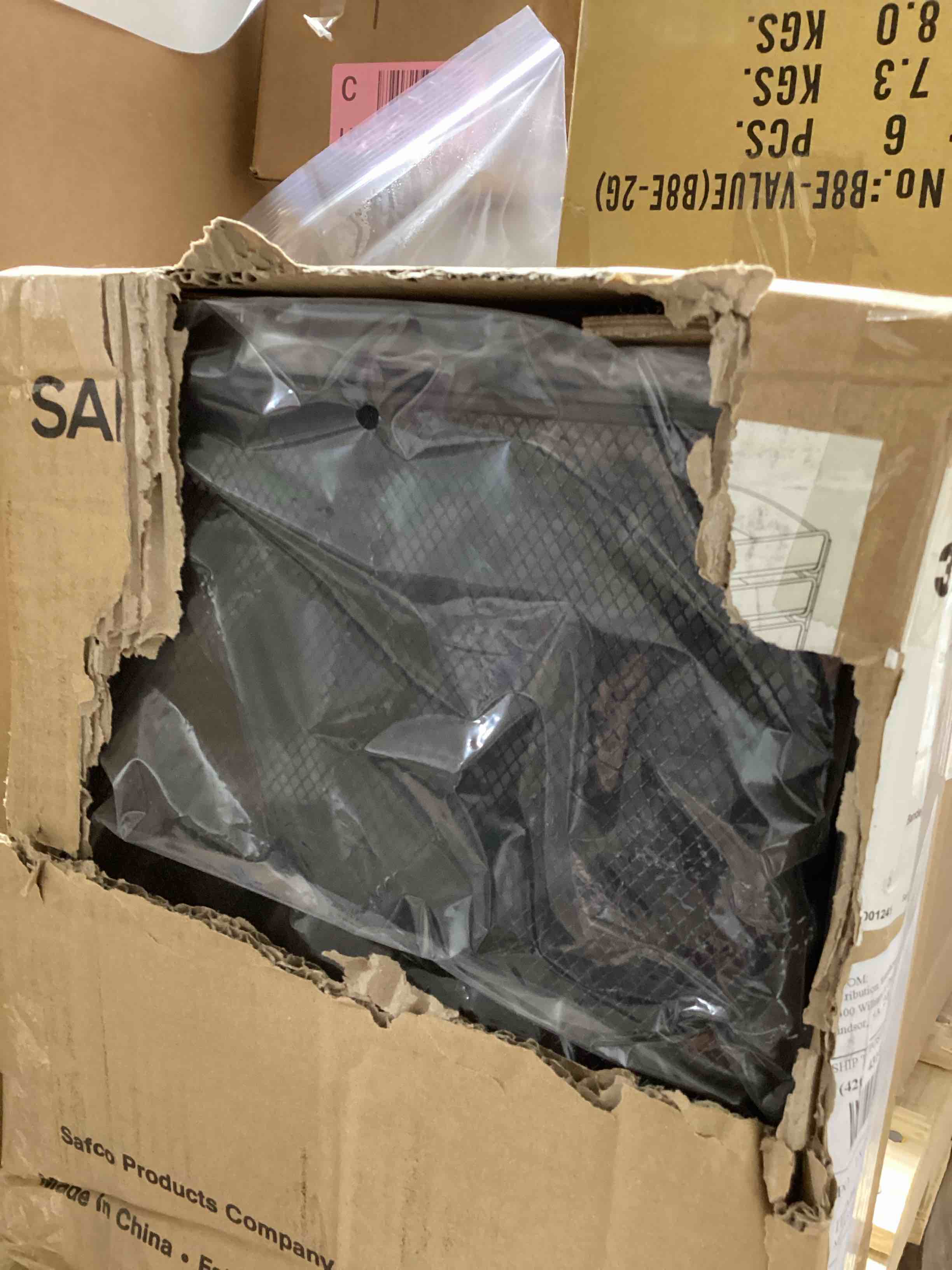 https://s3.amazonaws.com/lotting-images-prod/bidfta/YEL6182616_1730124129298.jpeg