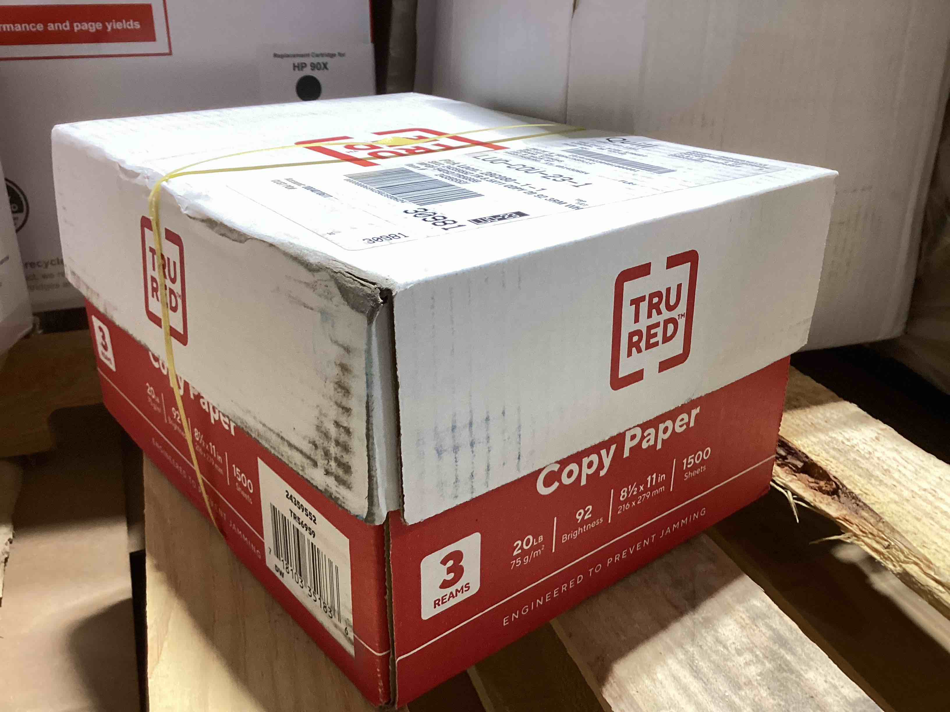 https://s3.amazonaws.com/lotting-images-prod/bidfta/YEL6182619_1730124876342.jpeg