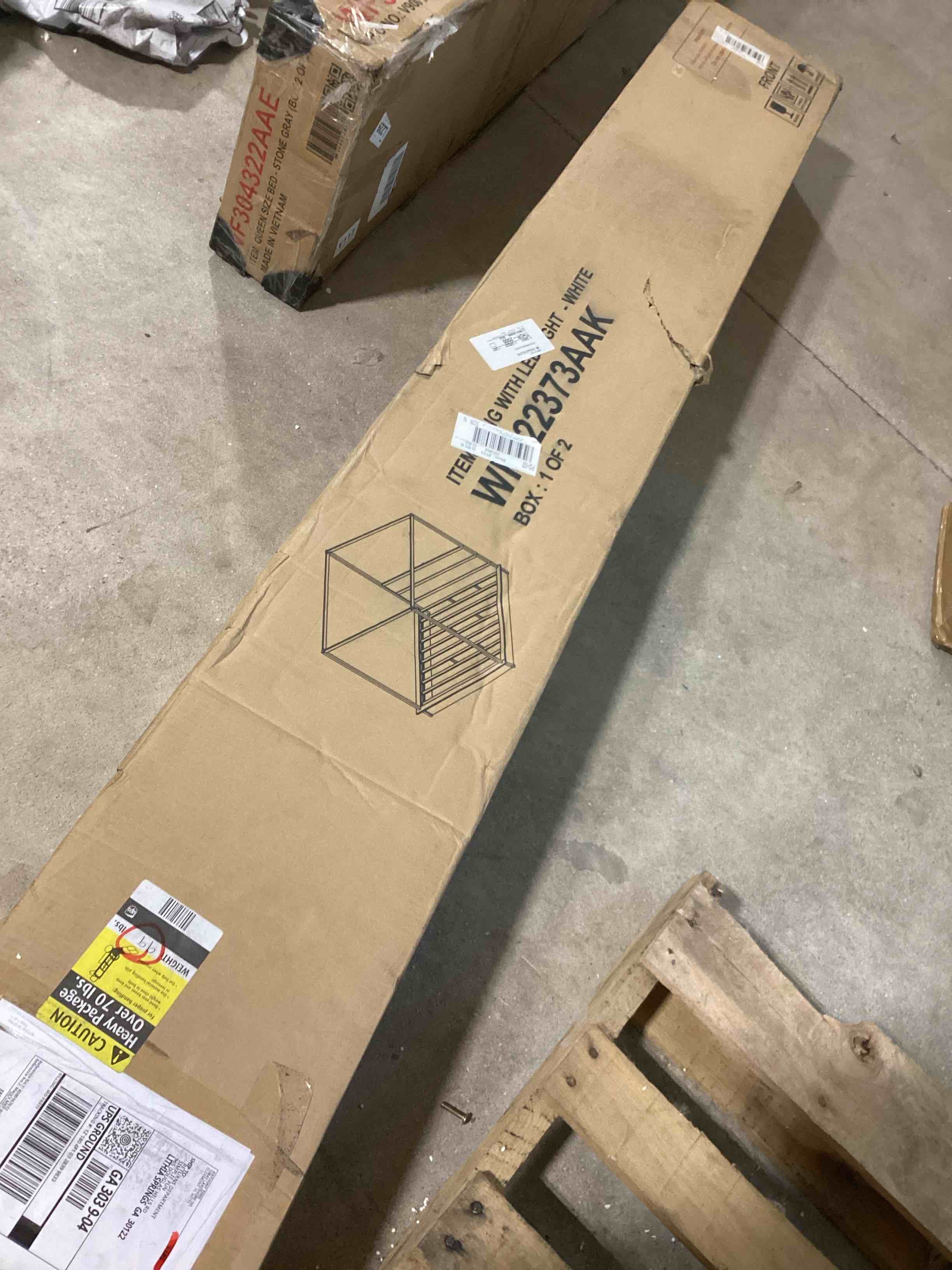 https://s3.amazonaws.com/lotting-images-prod/bidfta/YEL6183321_1730748837597.jpeg