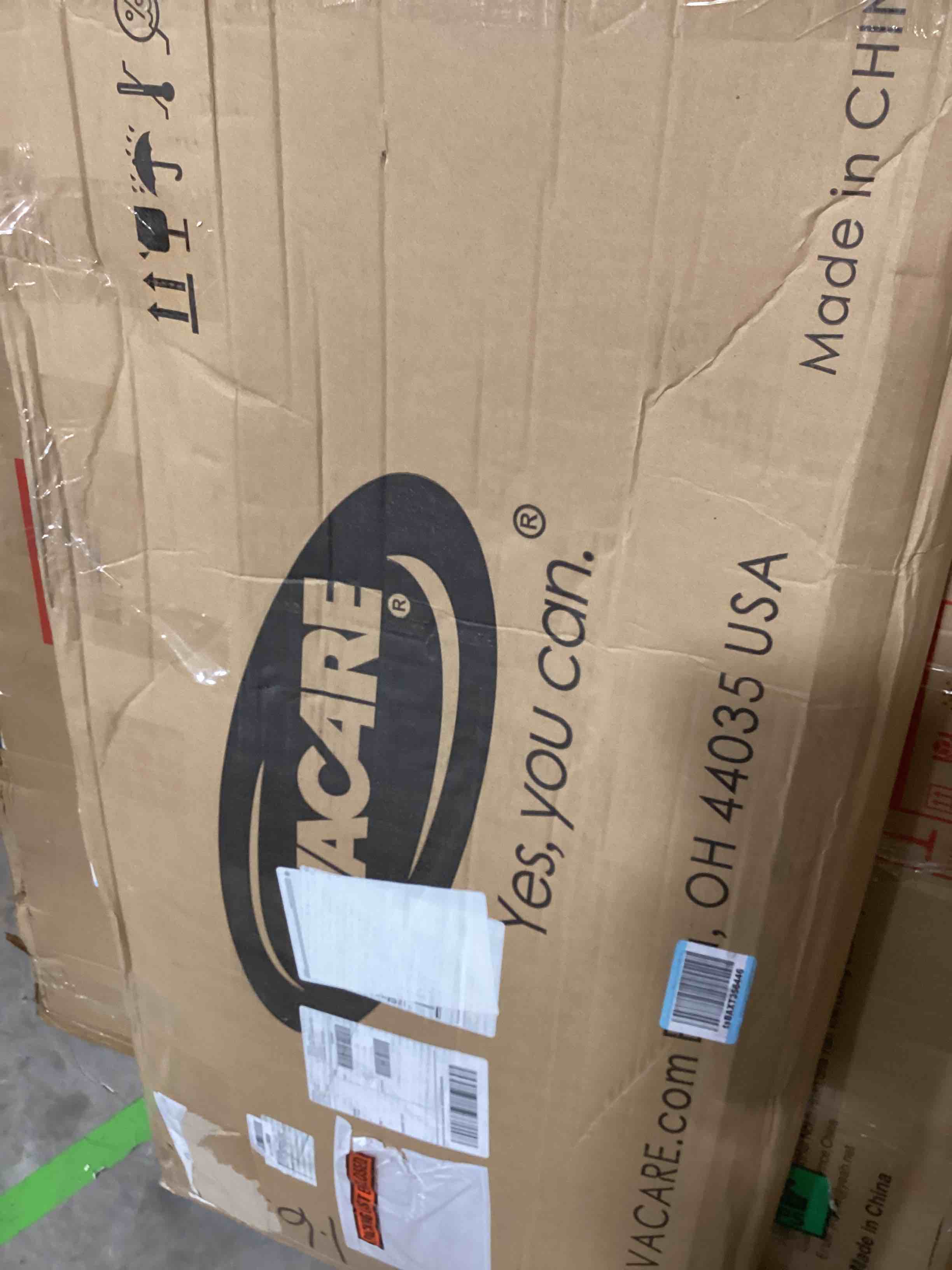 https://s3.amazonaws.com/lotting-images-prod/bidfta/YEL6185539_1728596026664.jpeg