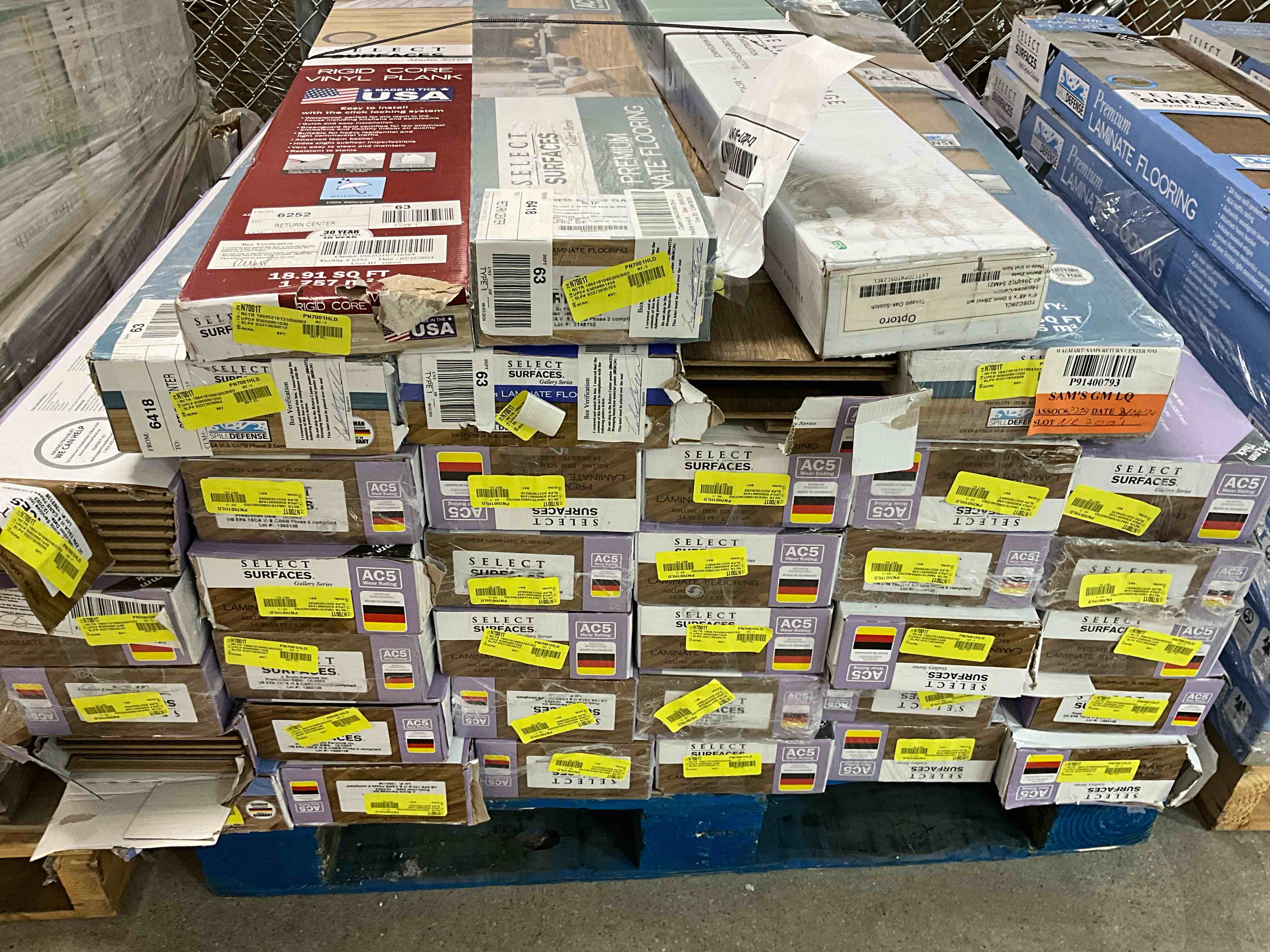 https://s3.amazonaws.com/lotting-images-prod/bidfta/YEL6185691_1729548509022.jpeg