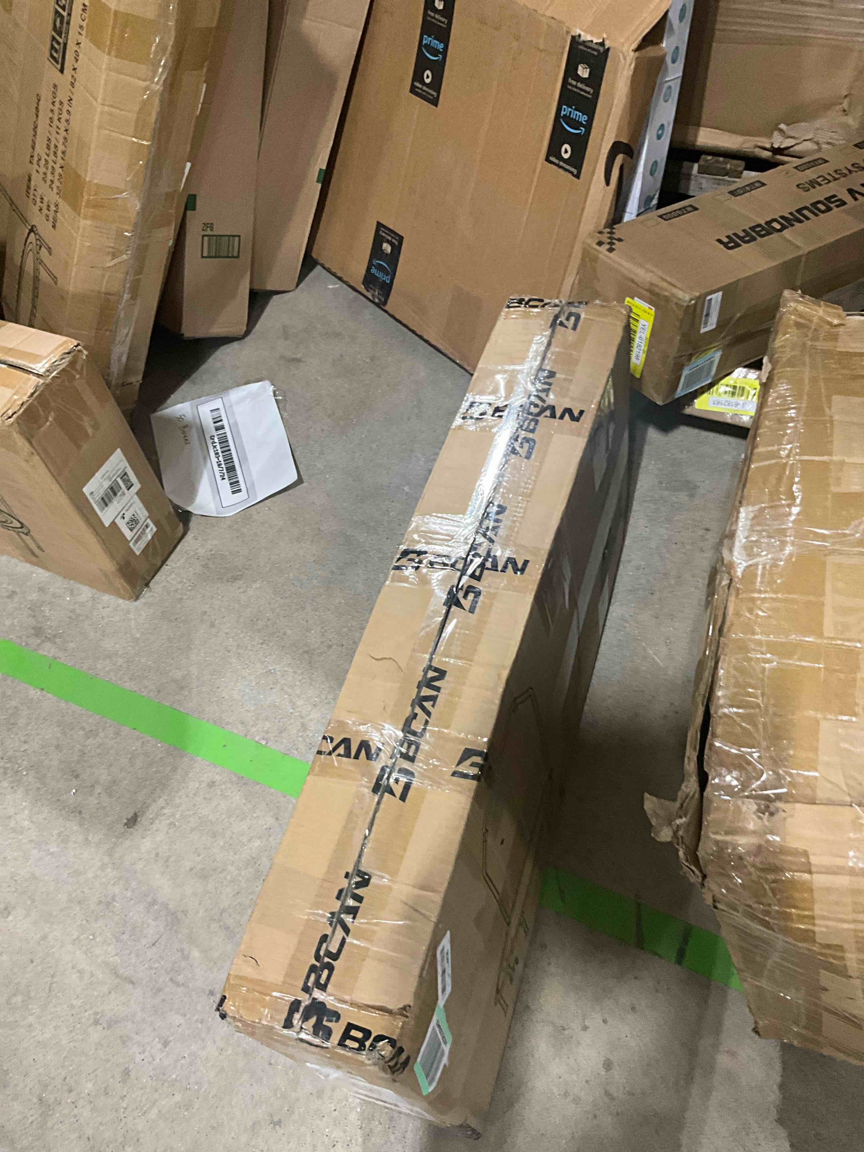 https://s3.amazonaws.com/lotting-images-prod/bidfta/YEL6185893_1729780934410.jpeg