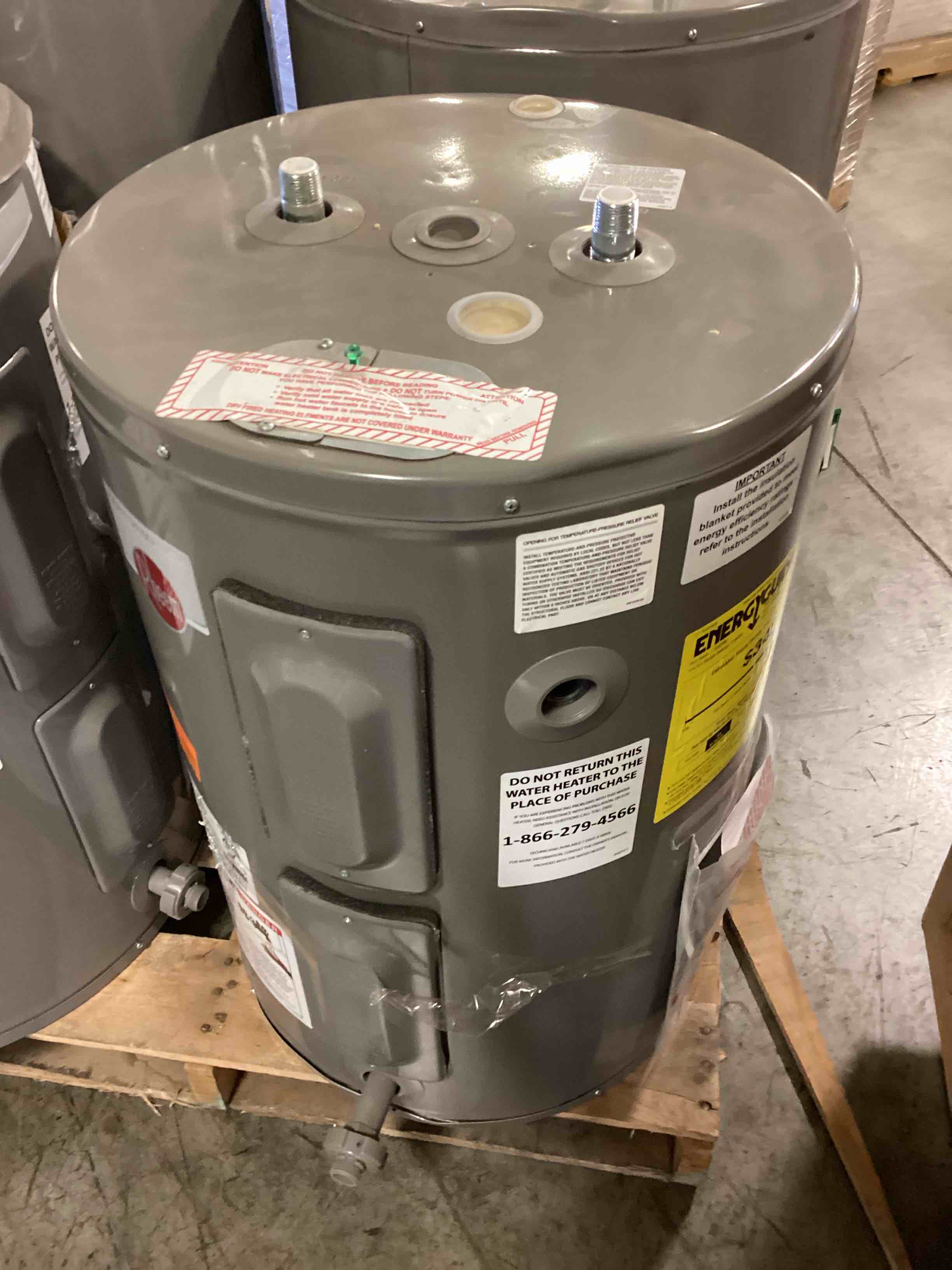 rheem 27 gallon electric water heater XE30S06ST38U