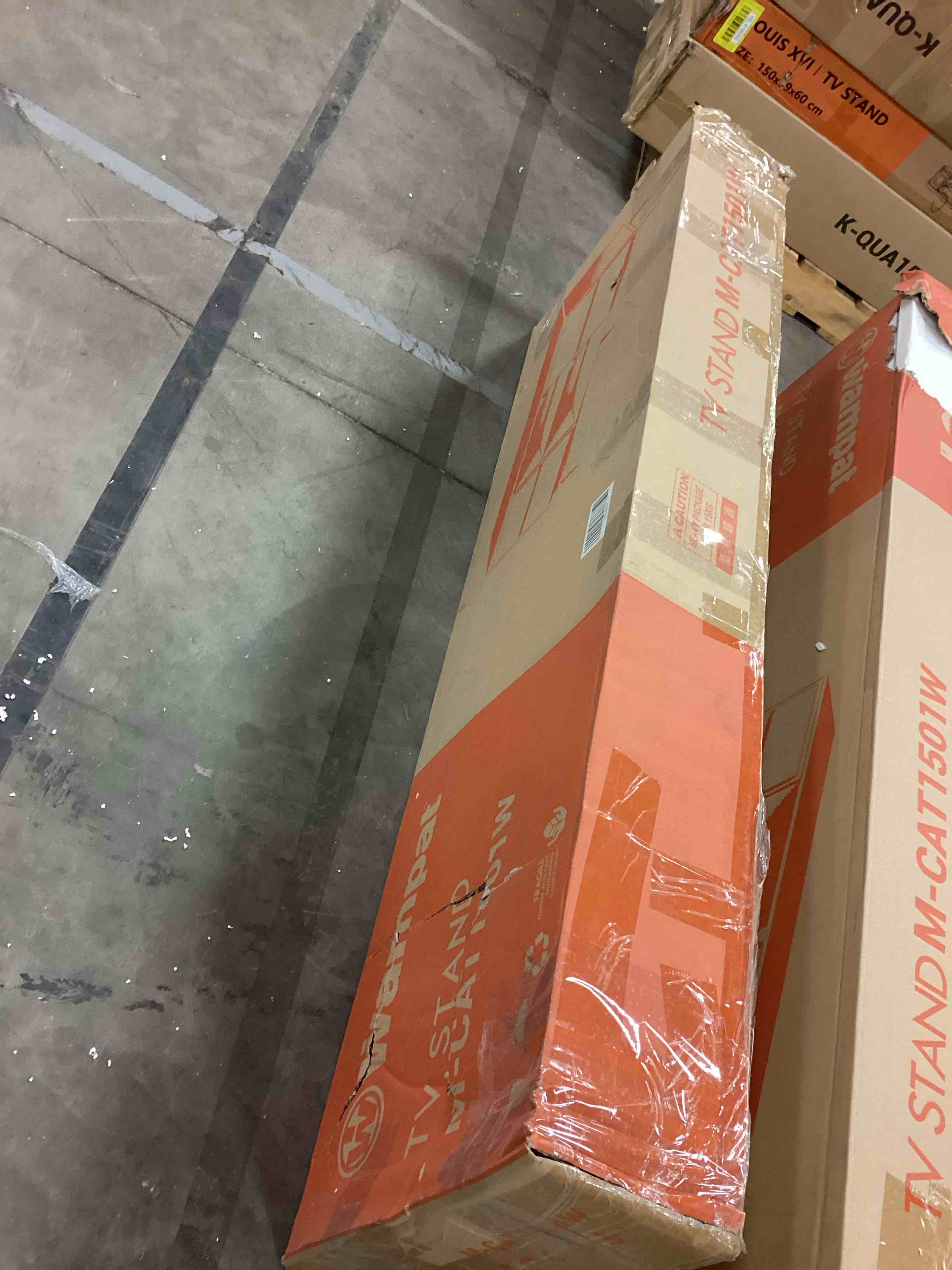 https://s3.amazonaws.com/lotting-images-prod/bidfta/YEL6199357_1718114987050.jpeg