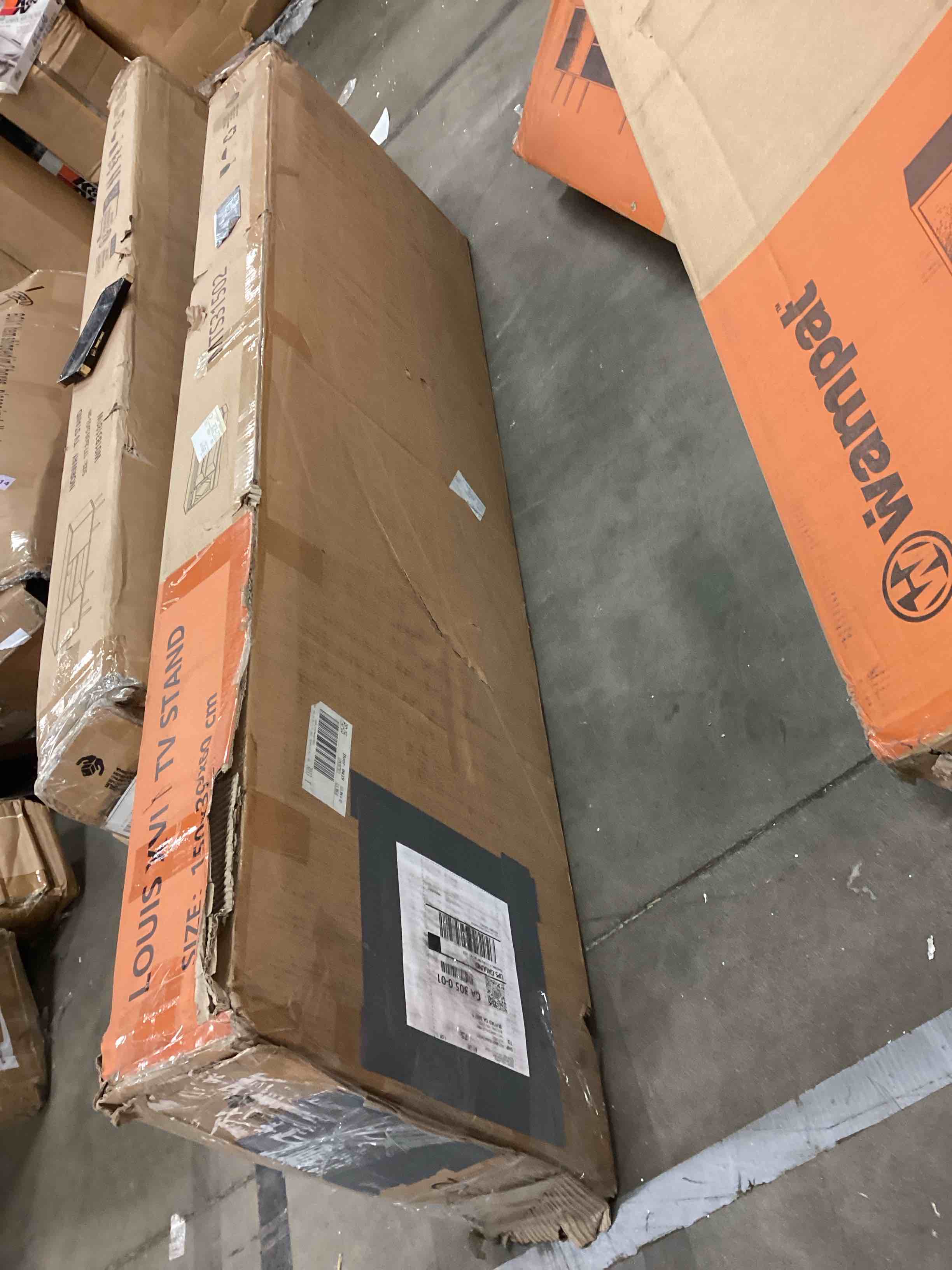 https://s3.amazonaws.com/lotting-images-prod/bidfta/YEL6199360_1718109890265.jpeg