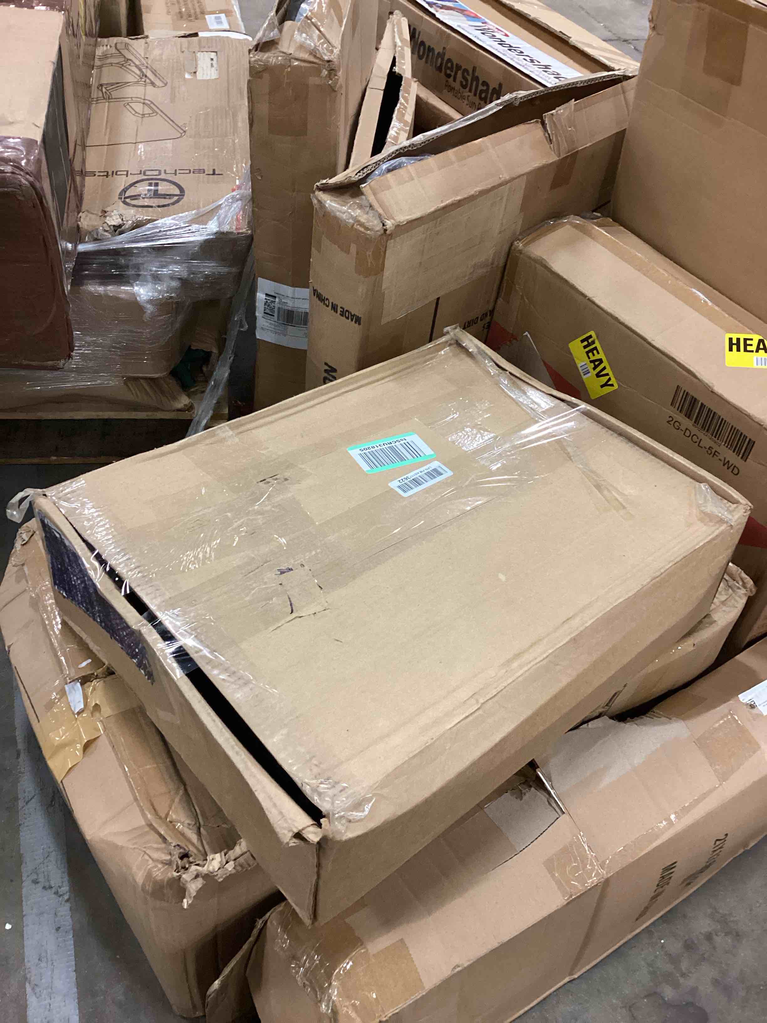https://s3.amazonaws.com/lotting-images-prod/bidfta/YEL6199402_1718129454418.jpeg