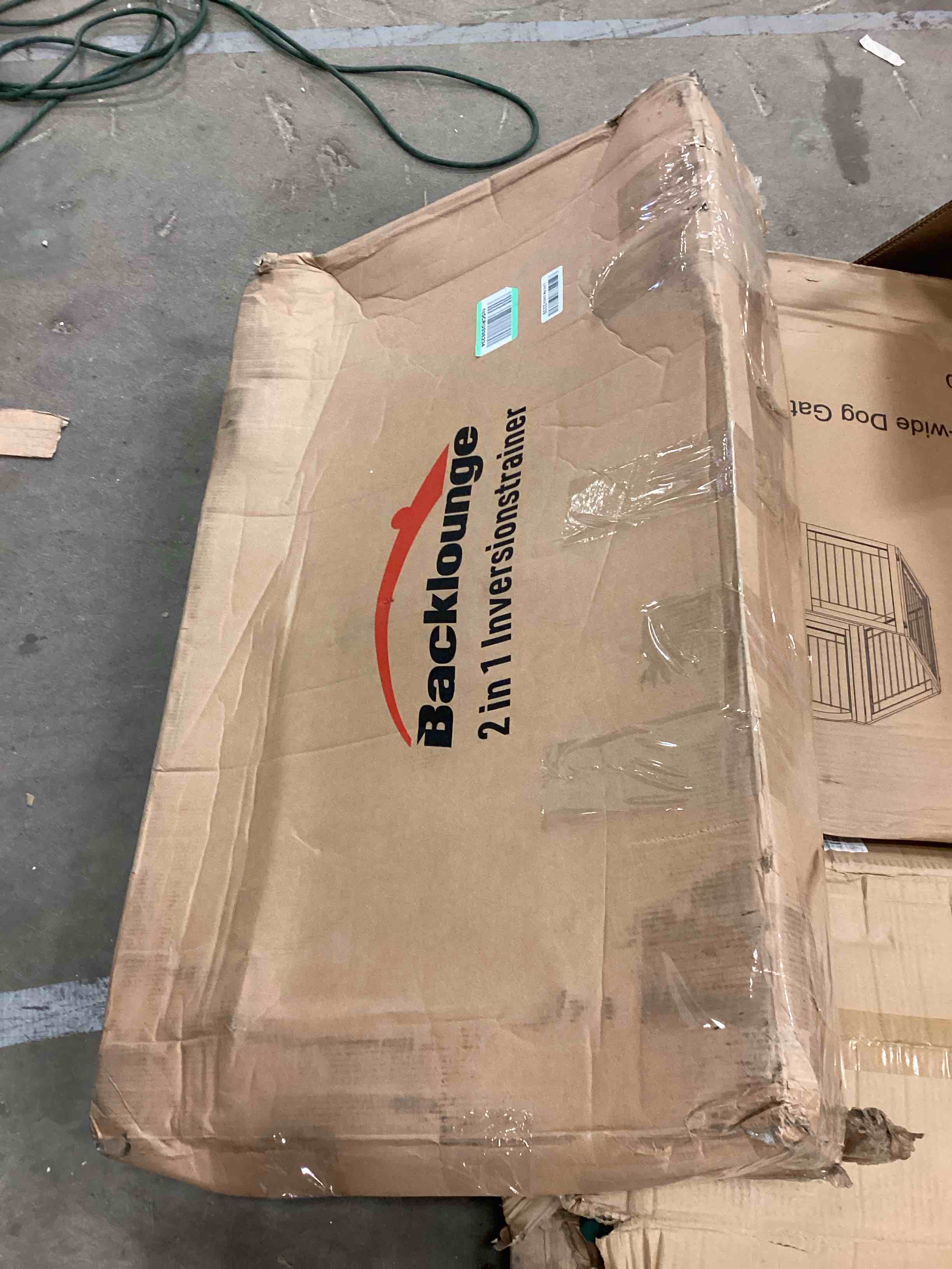 https://s3.amazonaws.com/lotting-images-prod/bidfta/YEL6199419_1718132798694.jpeg