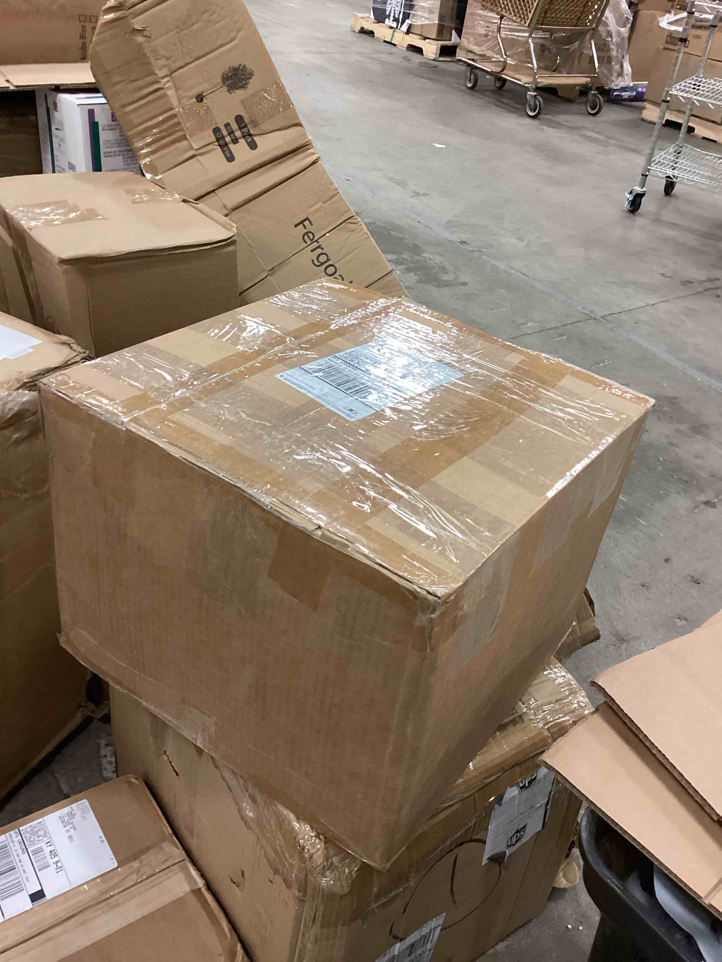 https://s3.amazonaws.com/lotting-images-prod/bidfta/YEL6199430_1718136496008.jpeg