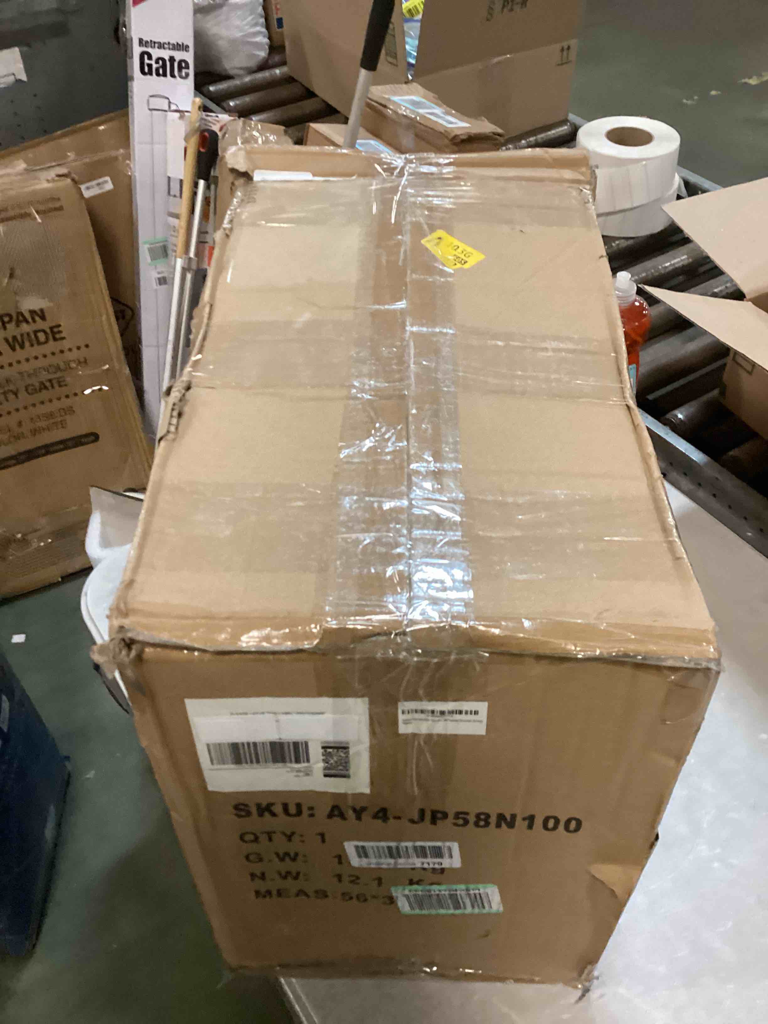 https://s3.amazonaws.com/lotting-images-prod/bidfta/YEL6211960_1713360906272.jpeg