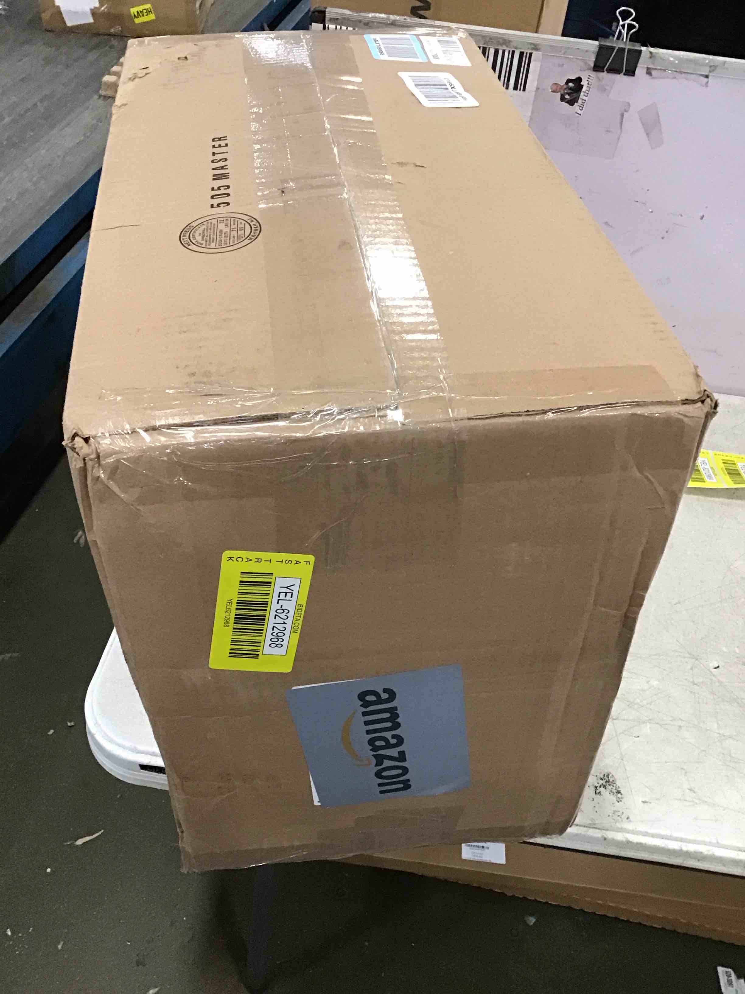 https://s3.amazonaws.com/lotting-images-prod/bidfta/YEL6212968_1713894244266.jpeg