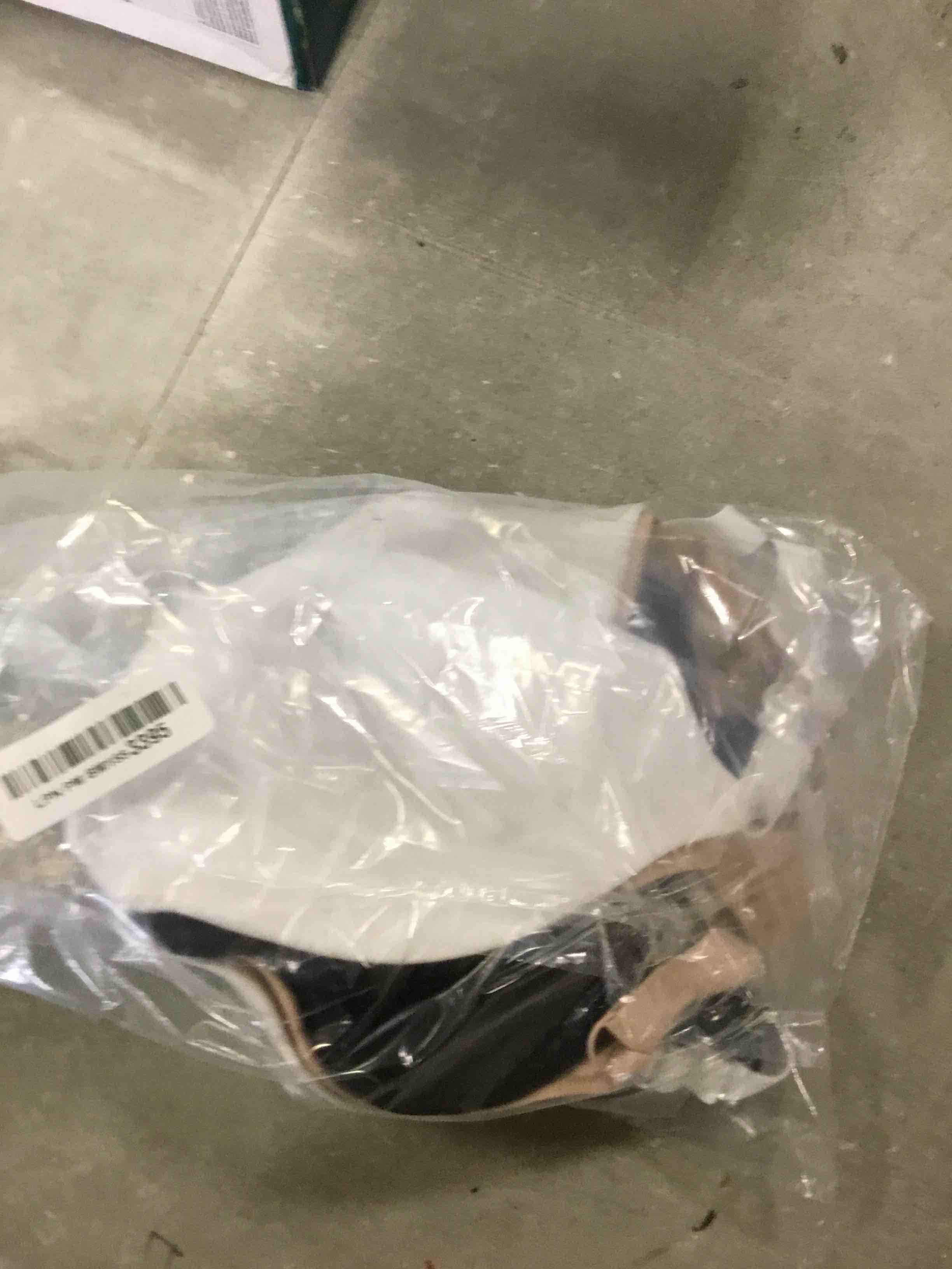https://s3.amazonaws.com/lotting-images-prod/bidfta/YEL6214526_1721654465475.jpeg