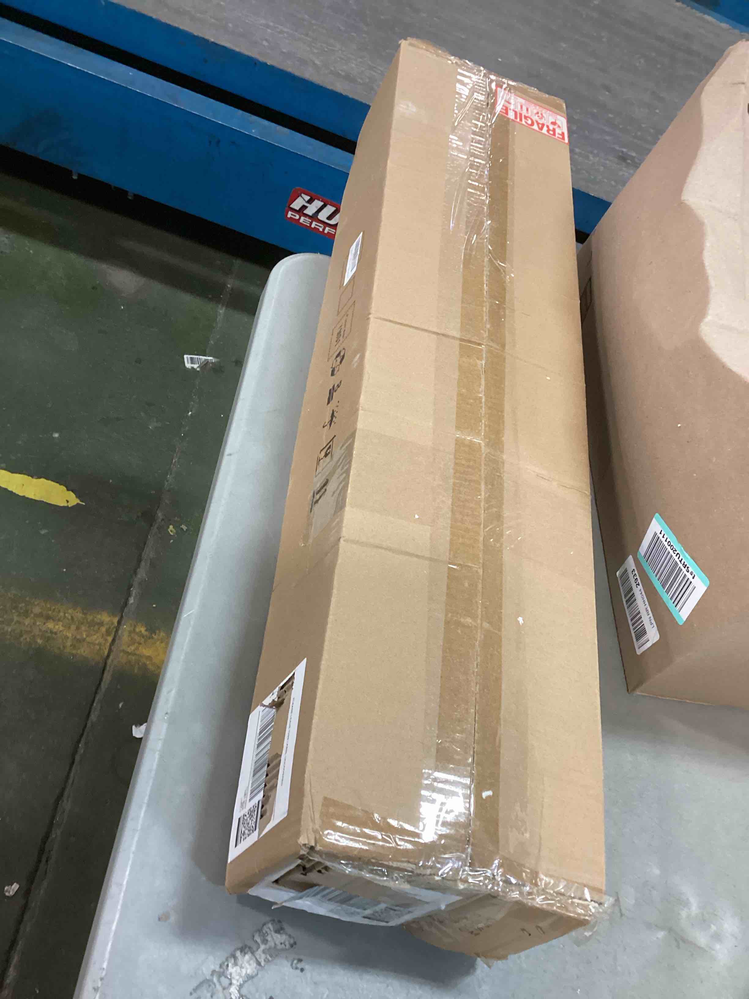 https://s3.amazonaws.com/lotting-images-prod/bidfta/YEL6215083_1713869978143.jpeg