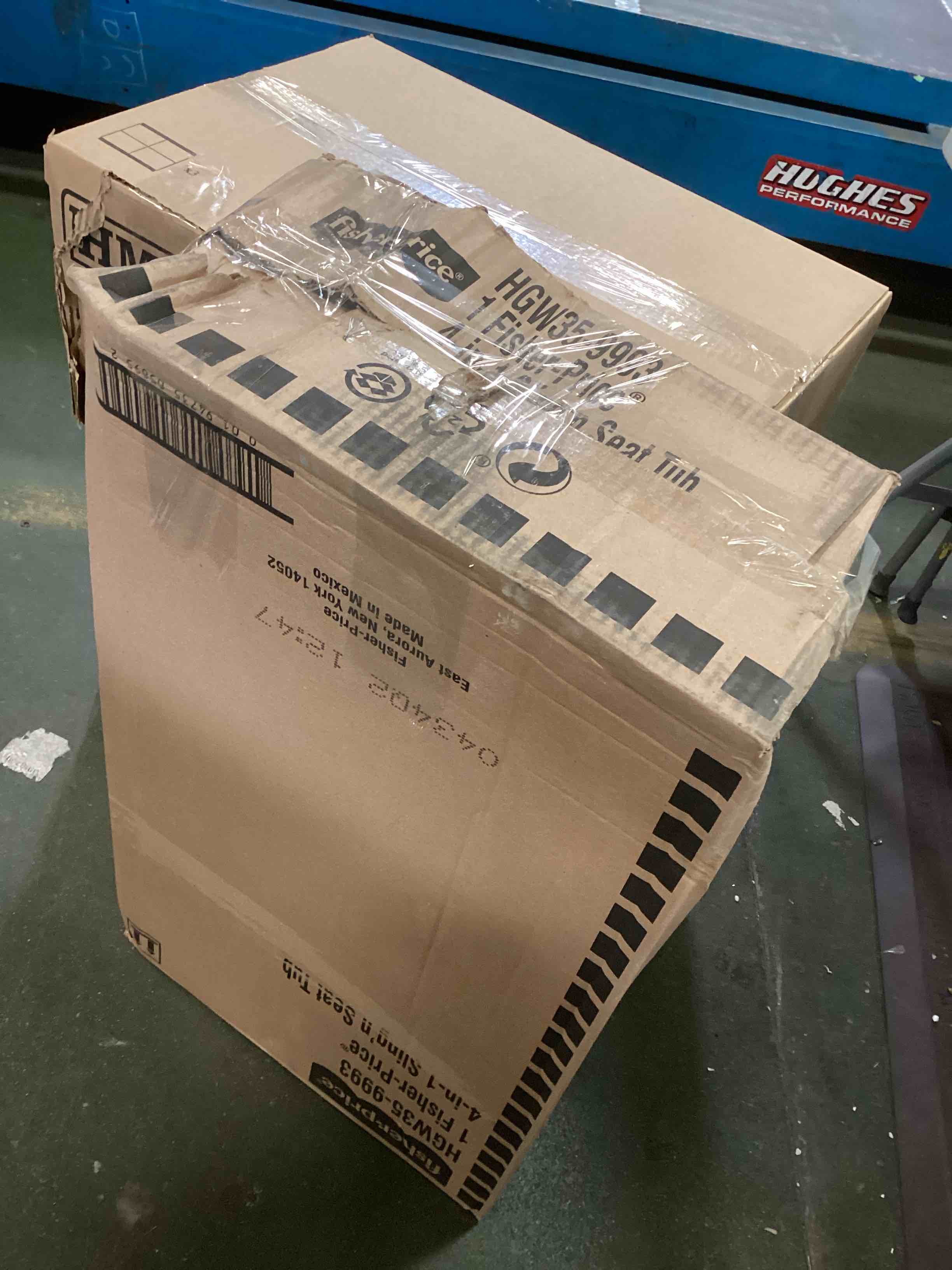 https://s3.amazonaws.com/lotting-images-prod/bidfta/YEL6215286_1713895091418.jpeg