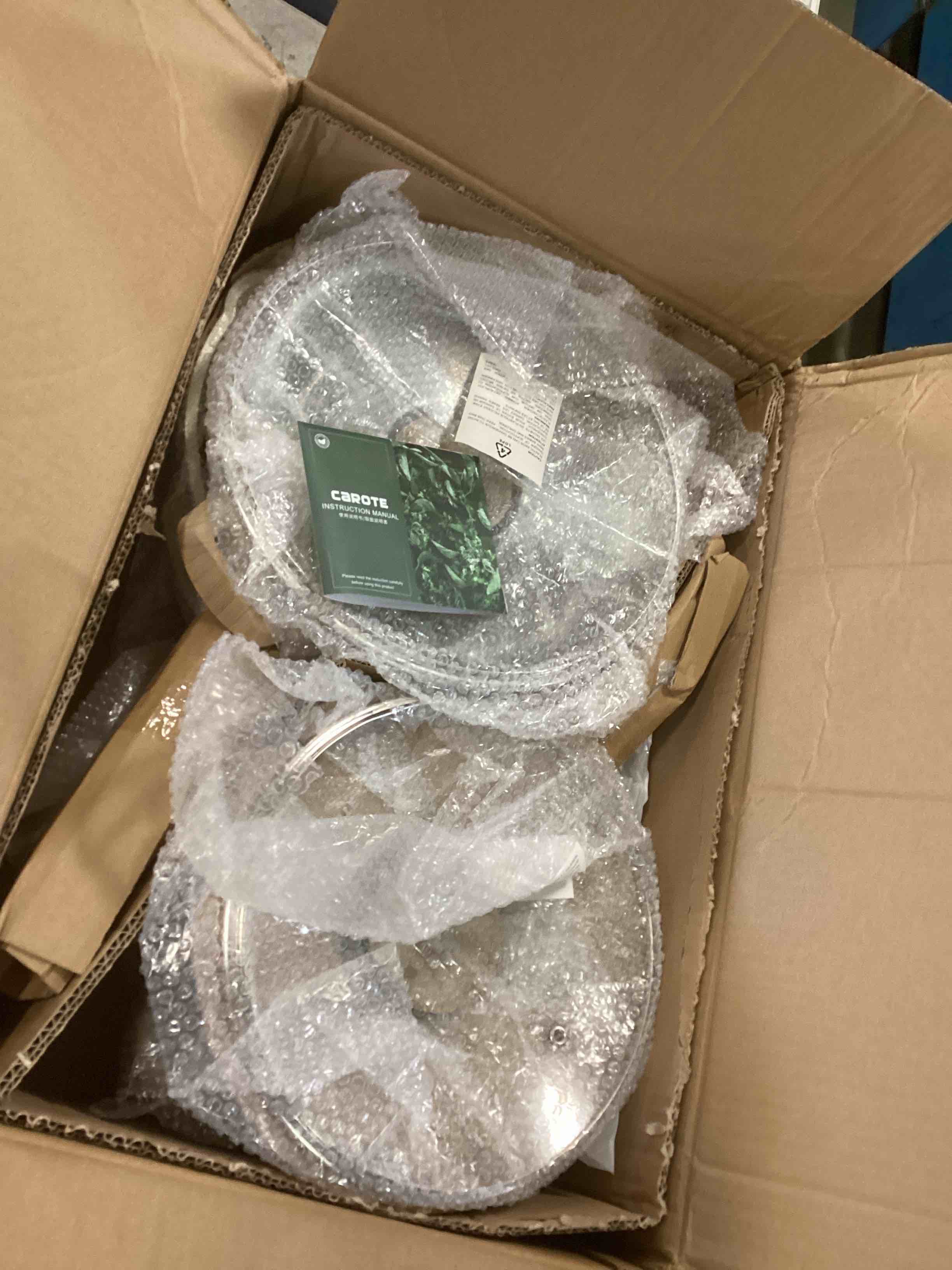 https://s3.amazonaws.com/lotting-images-prod/bidfta/YEL6215626_1713987947747.jpeg