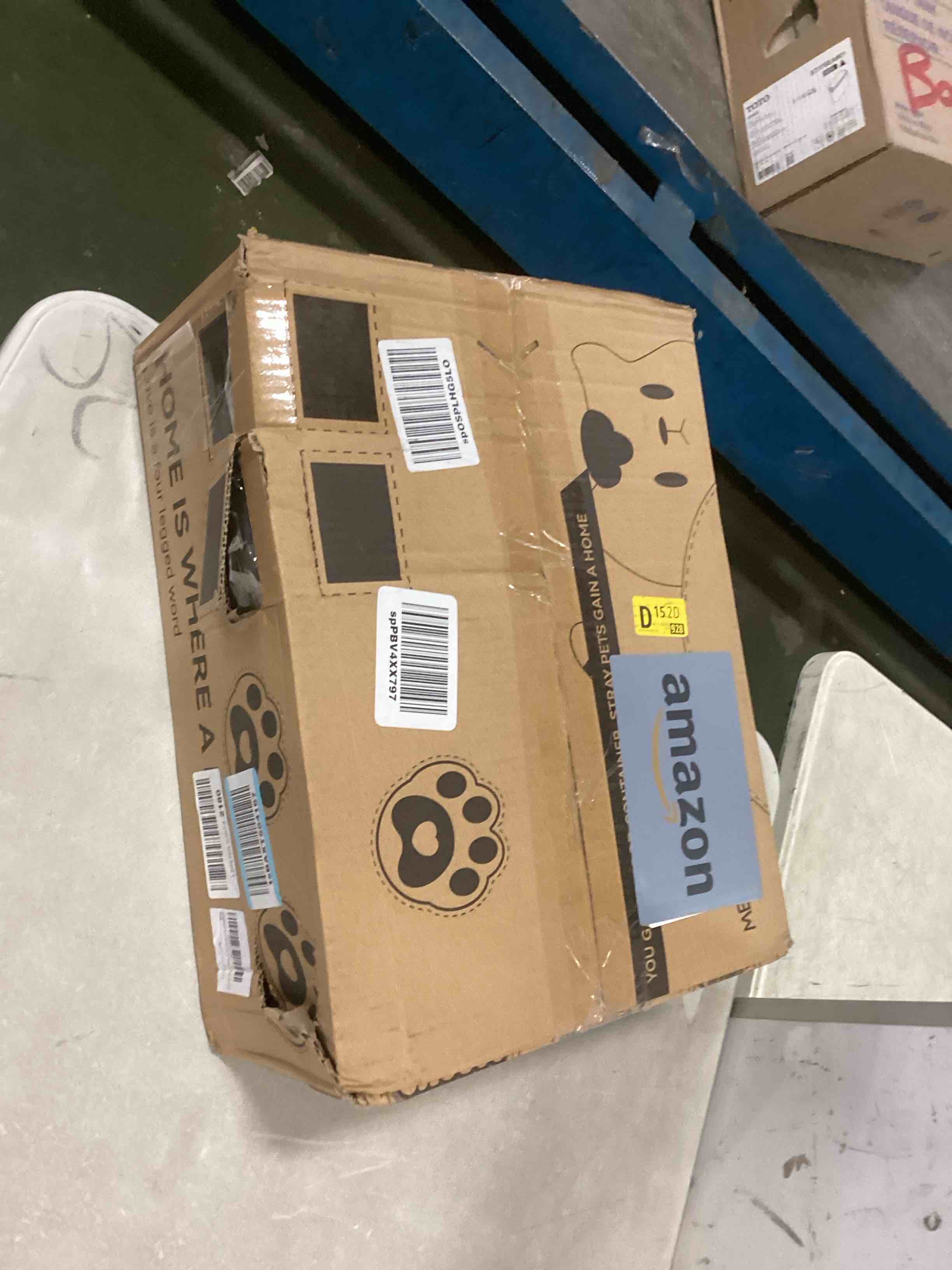https://s3.amazonaws.com/lotting-images-prod/bidfta/YEL6215732_1714050376346.jpeg