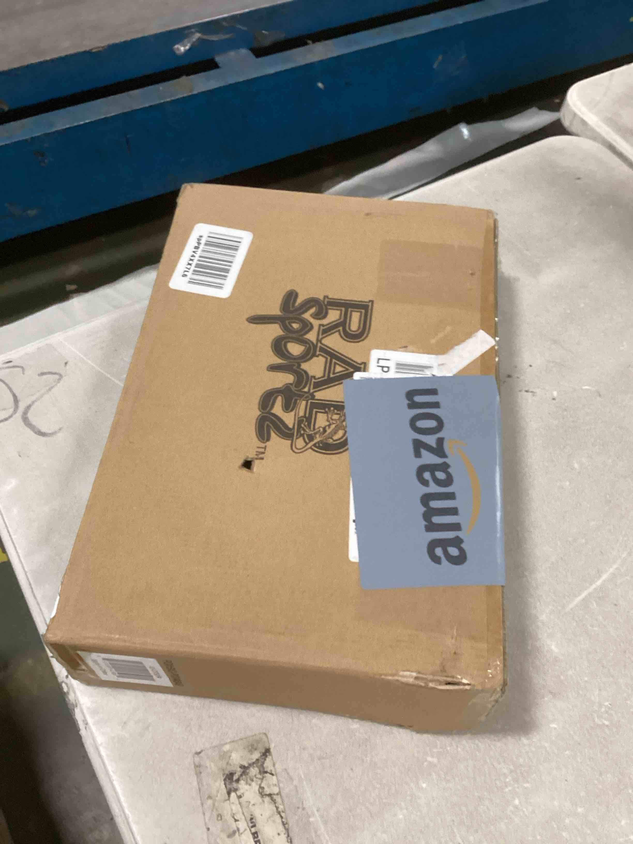 https://s3.amazonaws.com/lotting-images-prod/bidfta/YEL6215764_1714052665549.jpeg