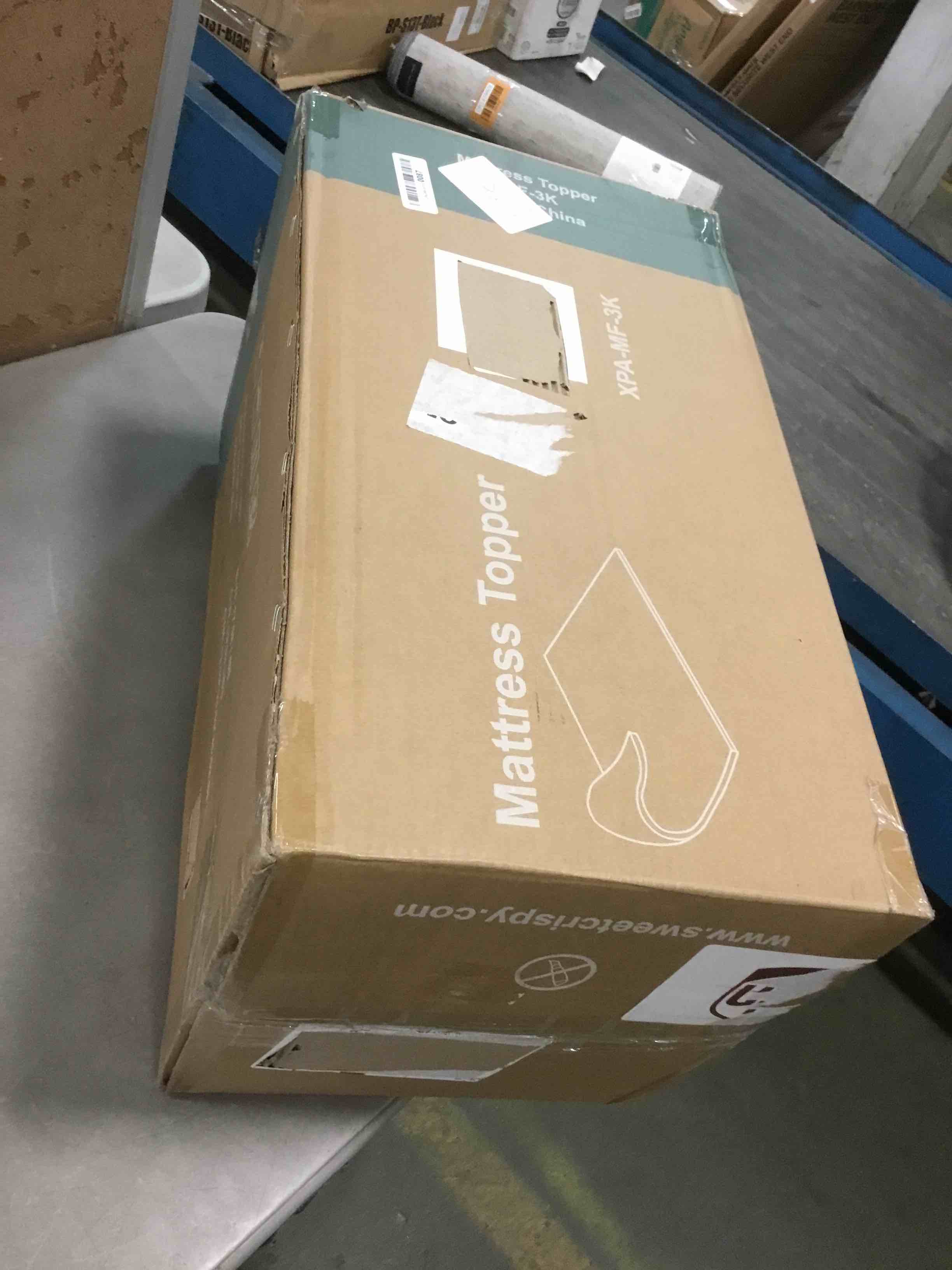 https://s3.amazonaws.com/lotting-images-prod/bidfta/YEL6216351_1714232155420.jpeg