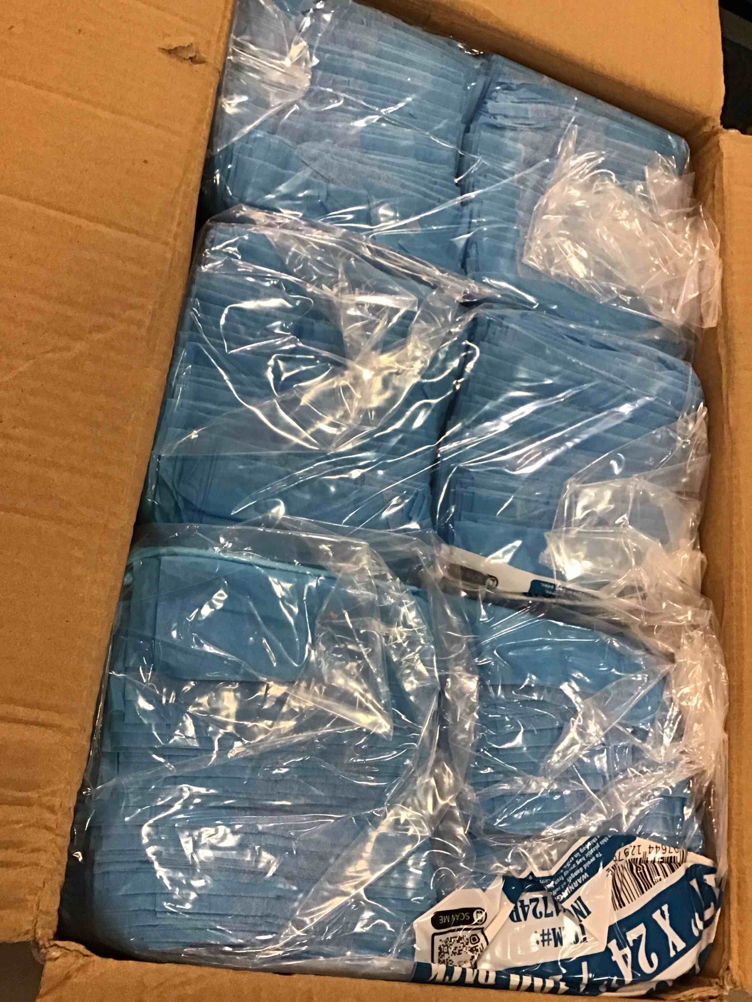 https://s3.amazonaws.com/lotting-images-prod/bidfta/YEL6216574_1713295975886.jpeg