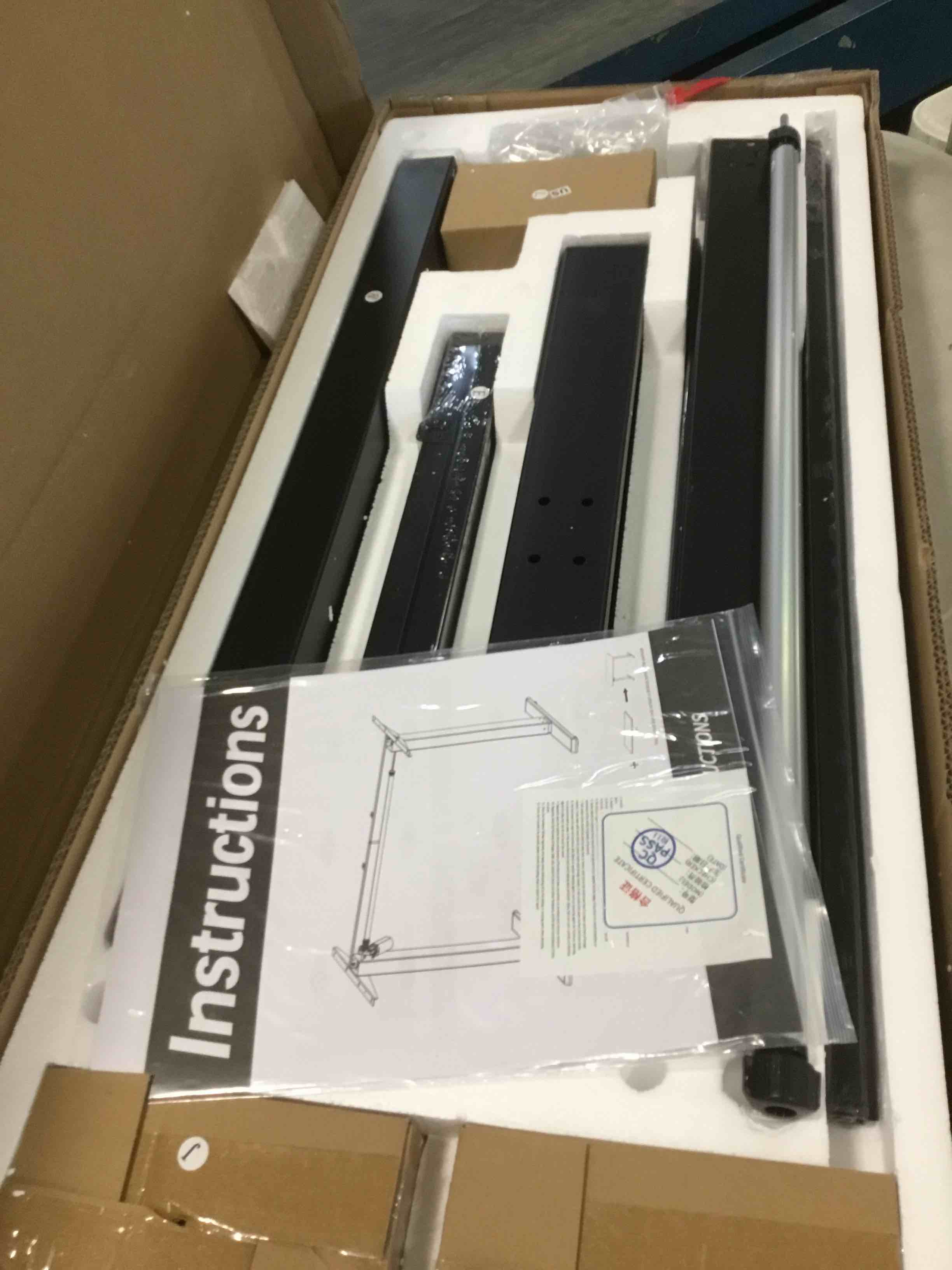 https://s3.amazonaws.com/lotting-images-prod/bidfta/YEL6217075_1713447475930.jpeg