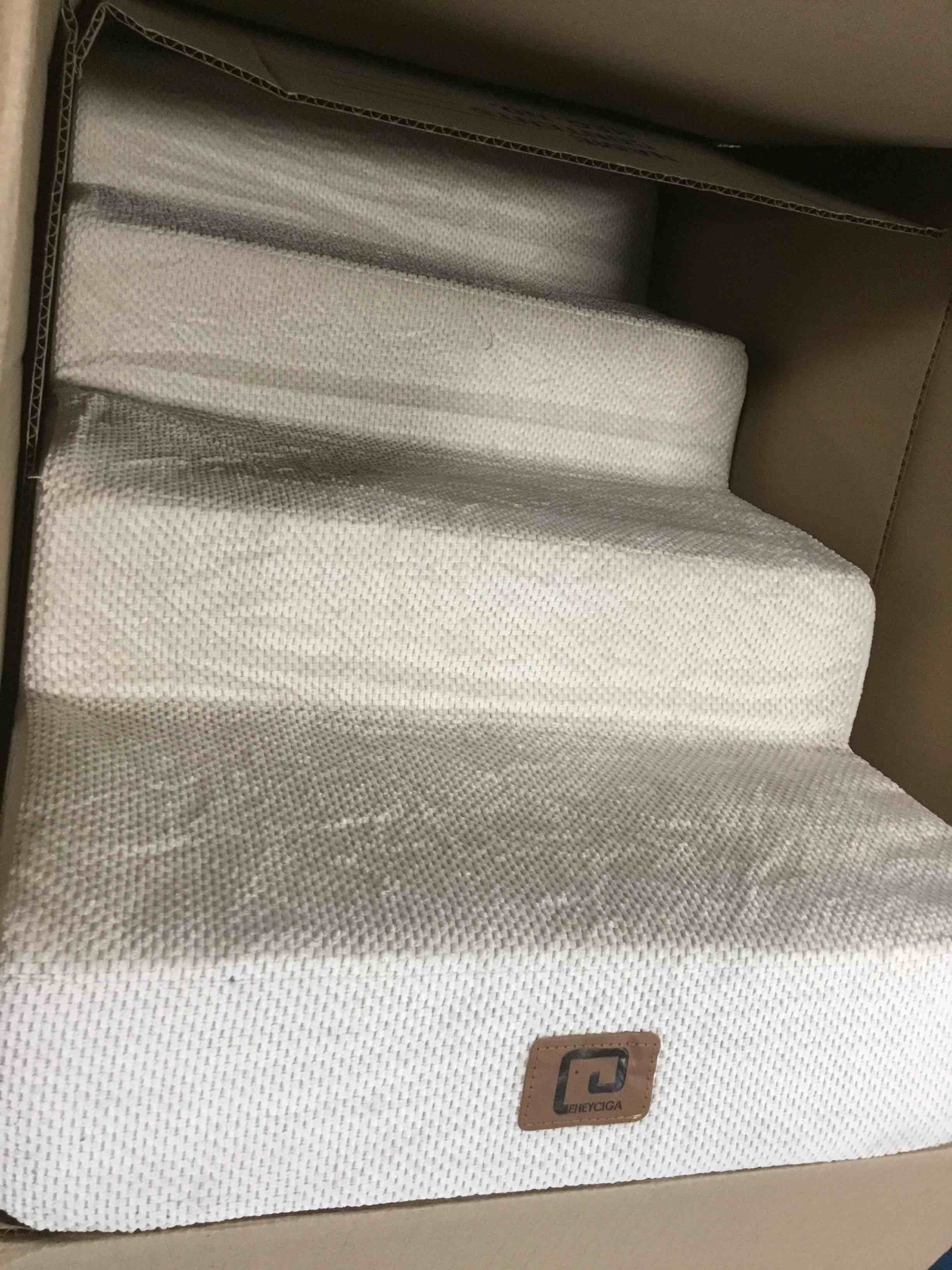 https://s3.amazonaws.com/lotting-images-prod/bidfta/YEL6217123_1713454243908.jpeg