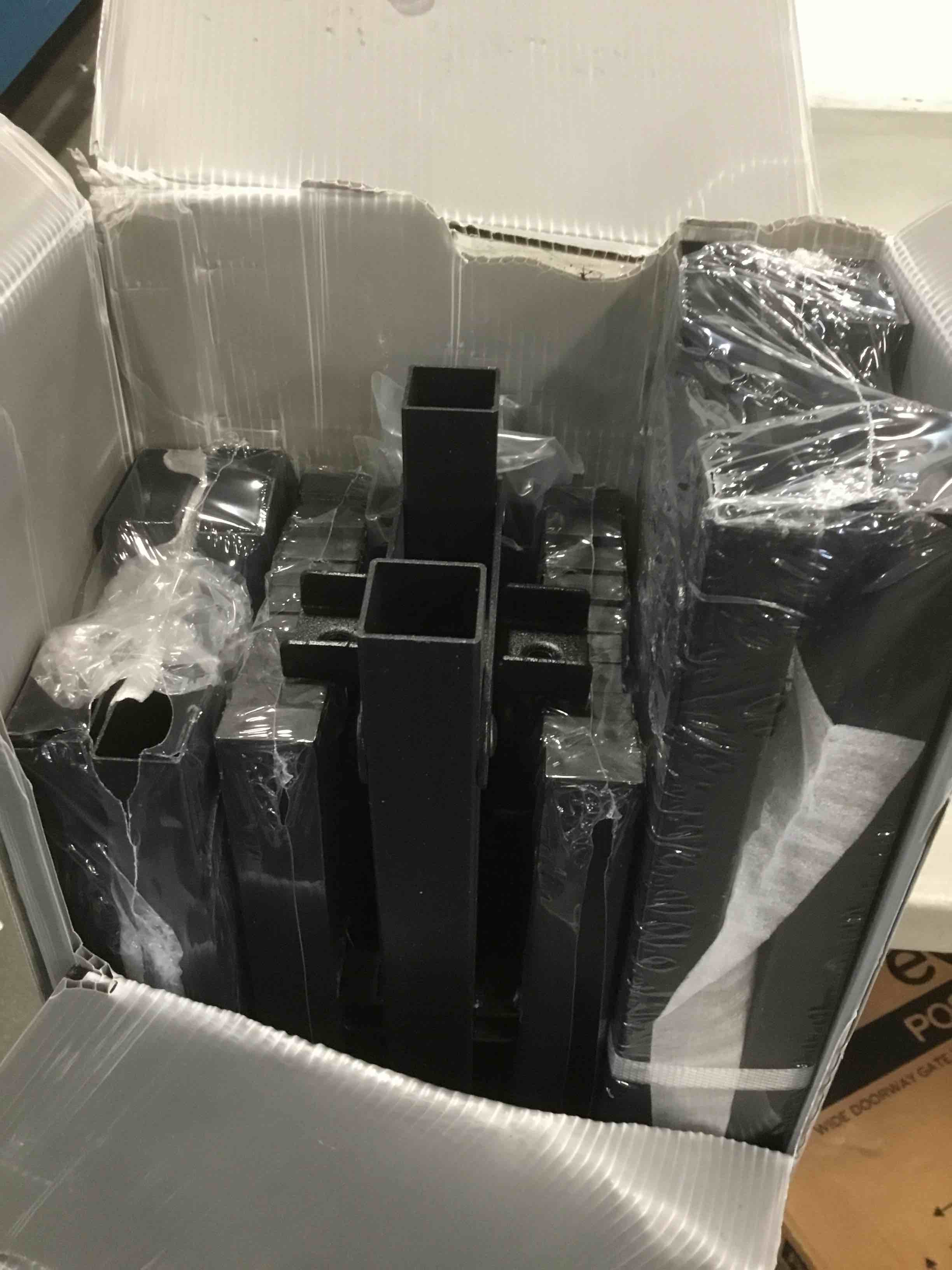 https://s3.amazonaws.com/lotting-images-prod/bidfta/YEL6217937_1713797426659.jpeg