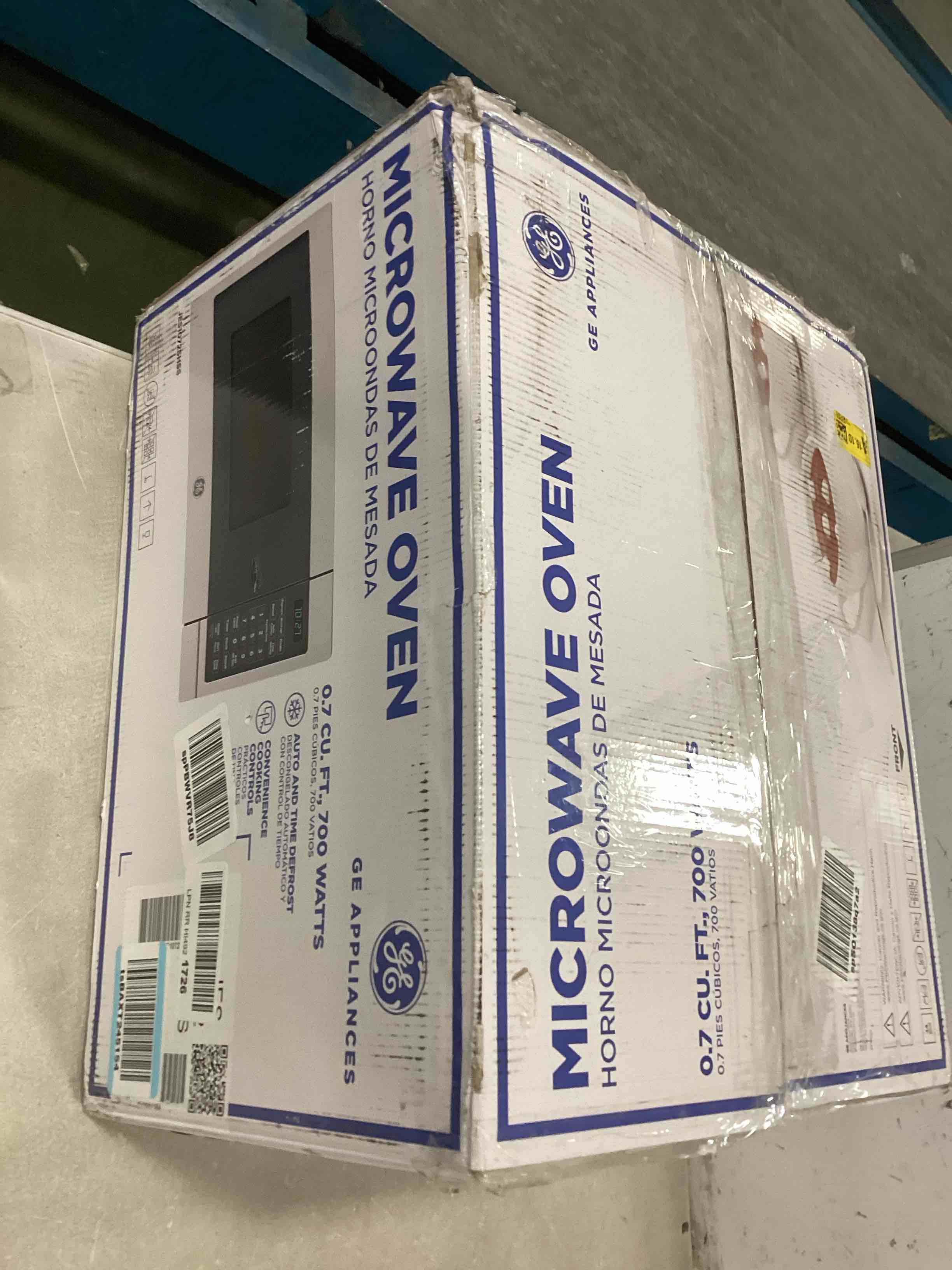 https://s3.amazonaws.com/lotting-images-prod/bidfta/YEL6218158_1713363863570.jpeg