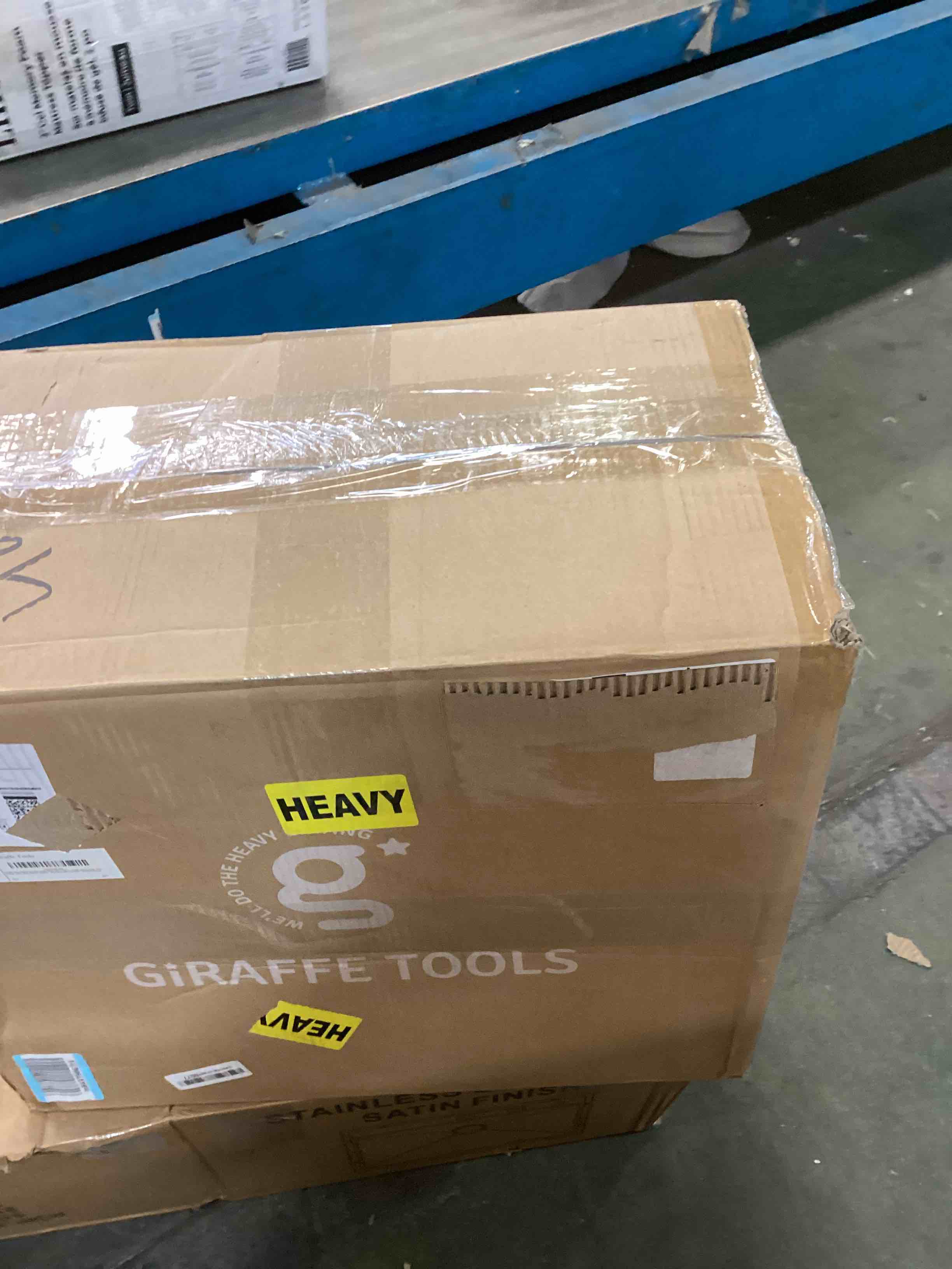 https://s3.amazonaws.com/lotting-images-prod/bidfta/YEL6221099_1713452034105.jpeg