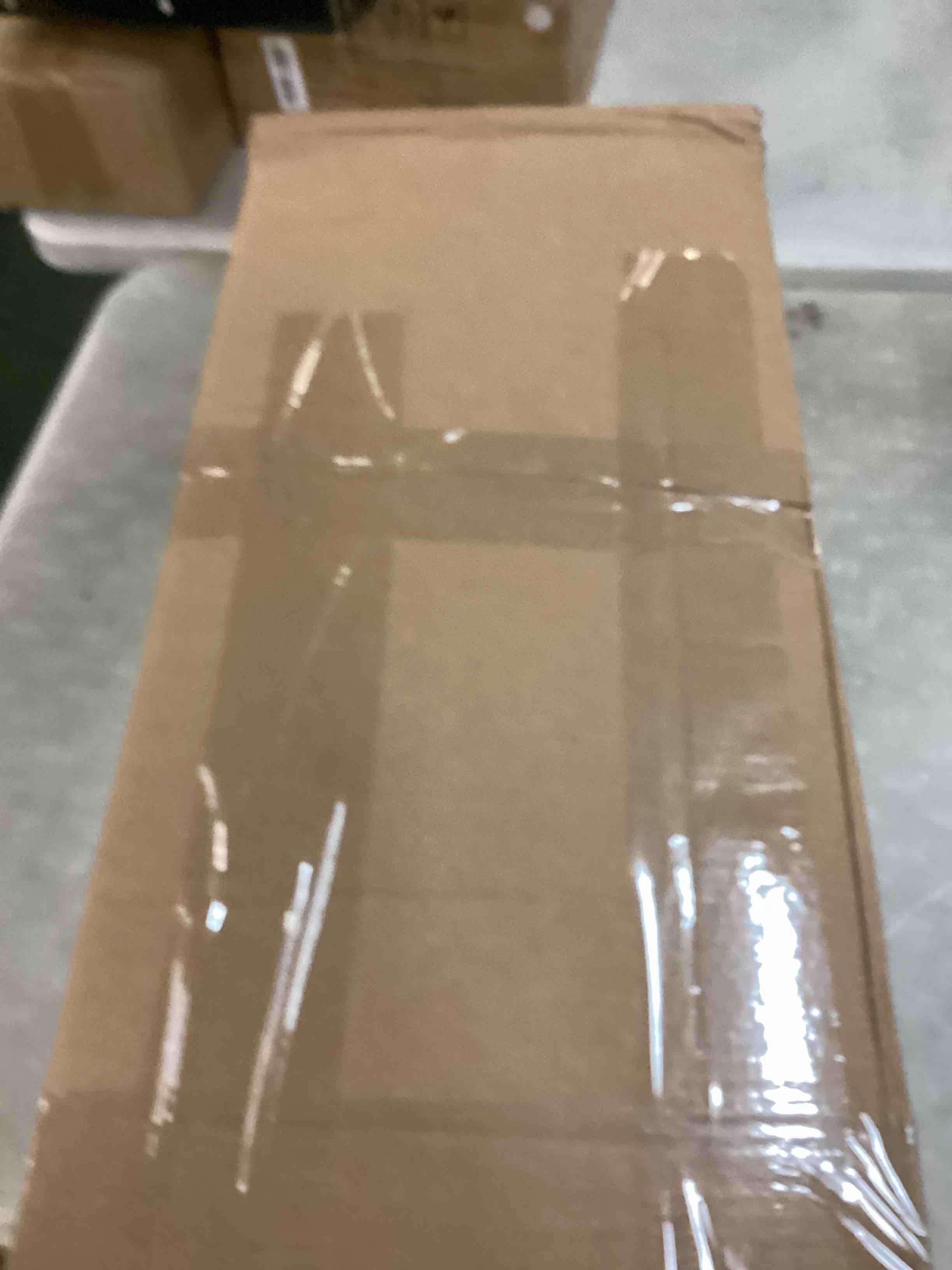 https://s3.amazonaws.com/lotting-images-prod/bidfta/YEL6221276_1713531640507.jpeg