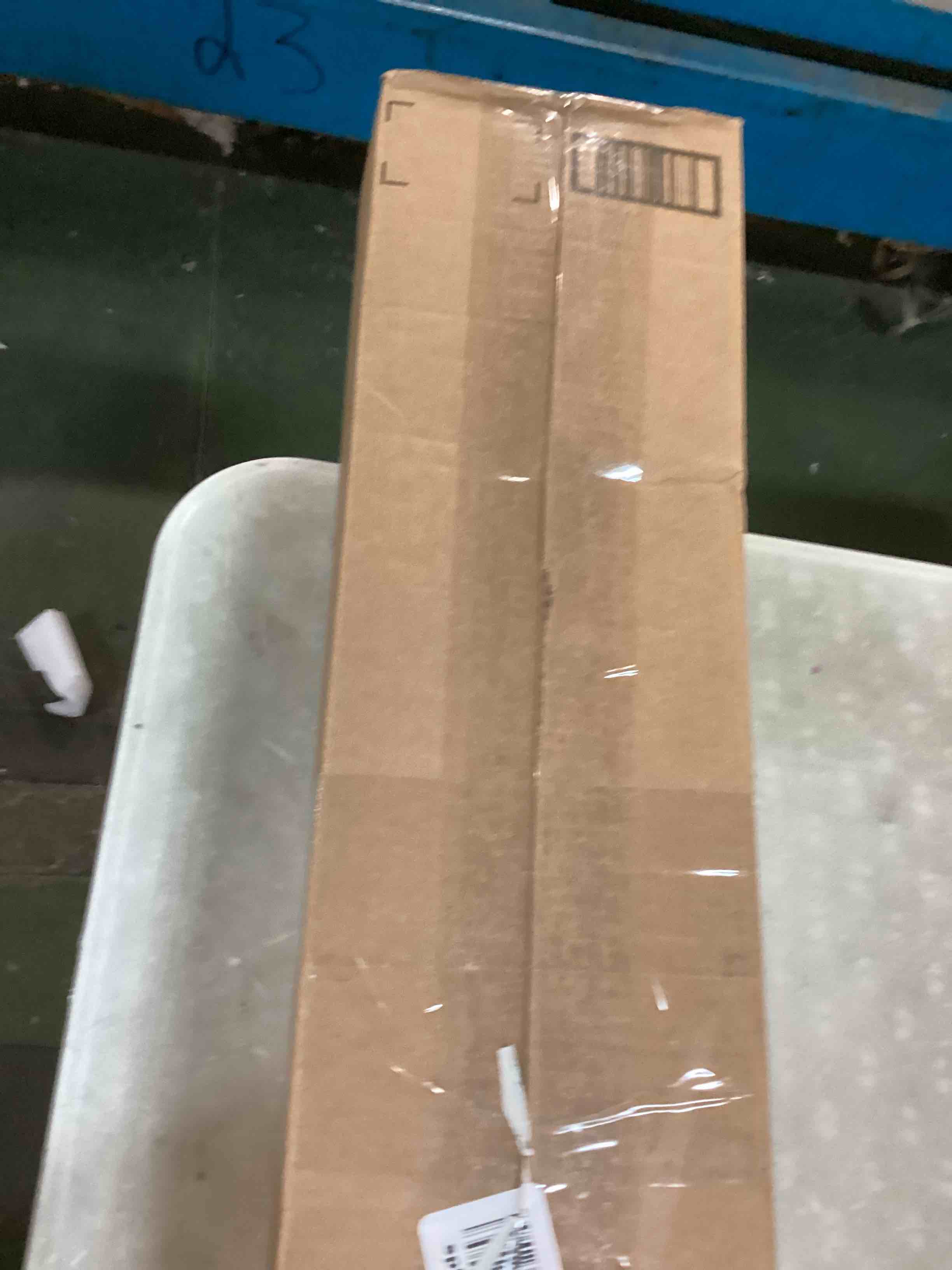 https://s3.amazonaws.com/lotting-images-prod/bidfta/YEL6221322_1713536976759.jpeg