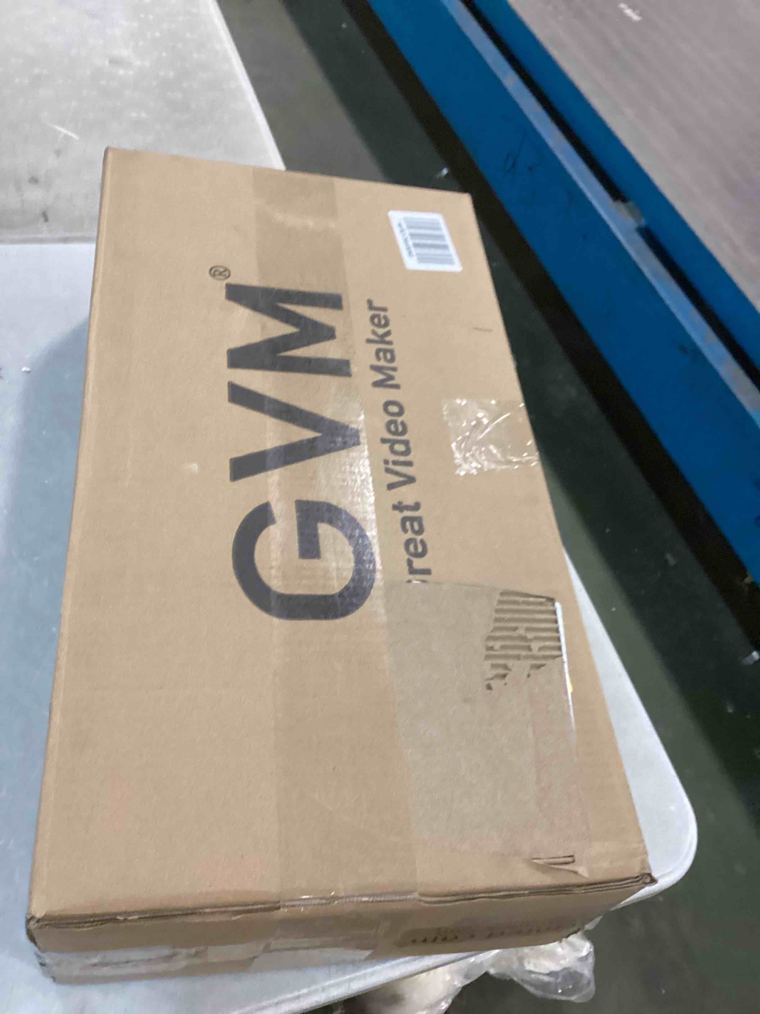 https://s3.amazonaws.com/lotting-images-prod/bidfta/YEL6221570_1713786894727.jpeg