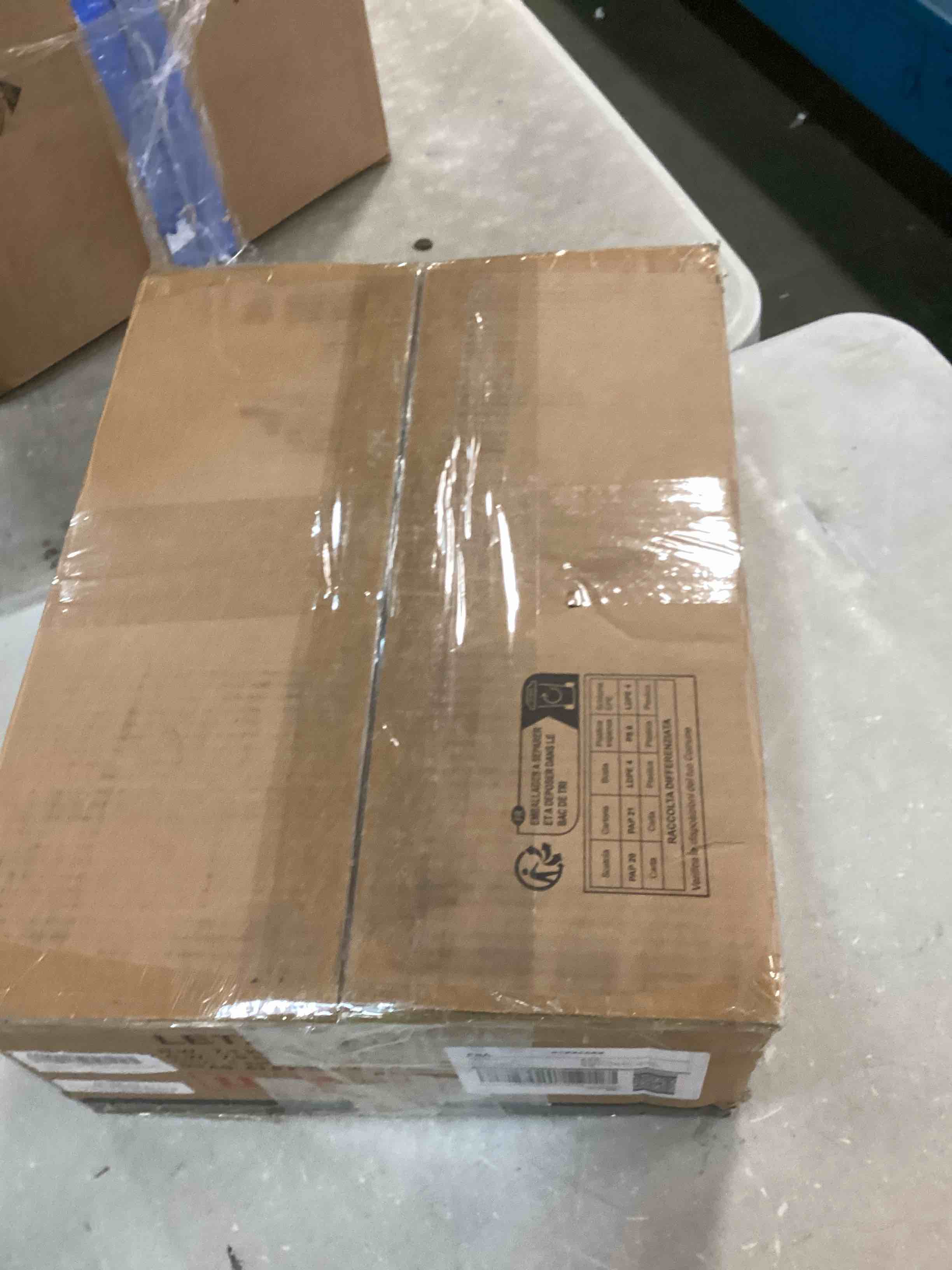 https://s3.amazonaws.com/lotting-images-prod/bidfta/YEL6221656_1713799654499.jpeg