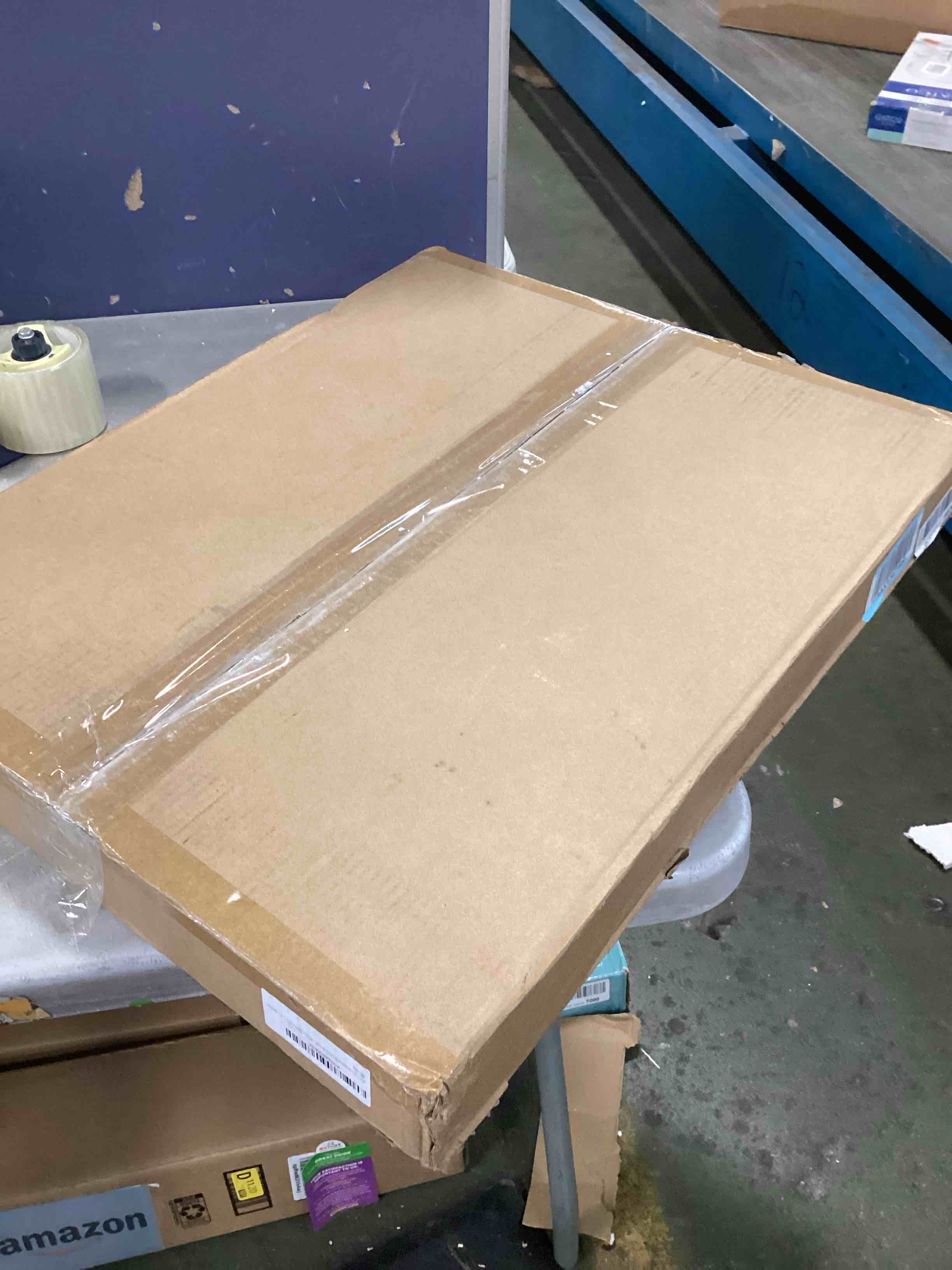 https://s3.amazonaws.com/lotting-images-prod/bidfta/YEL6222449_1713360657467.jpeg