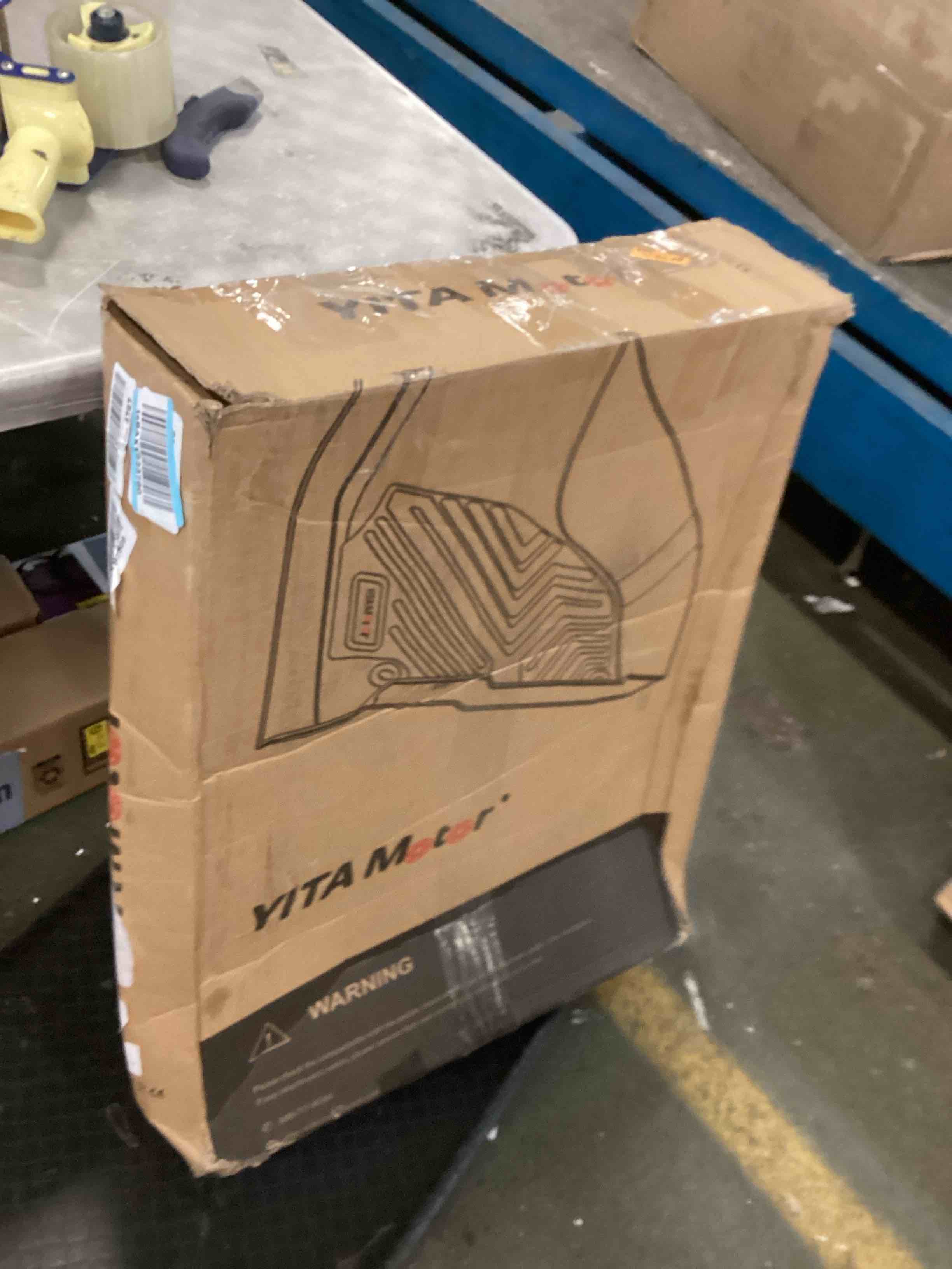 https://s3.amazonaws.com/lotting-images-prod/bidfta/YEL6222451_1713360806695.jpeg