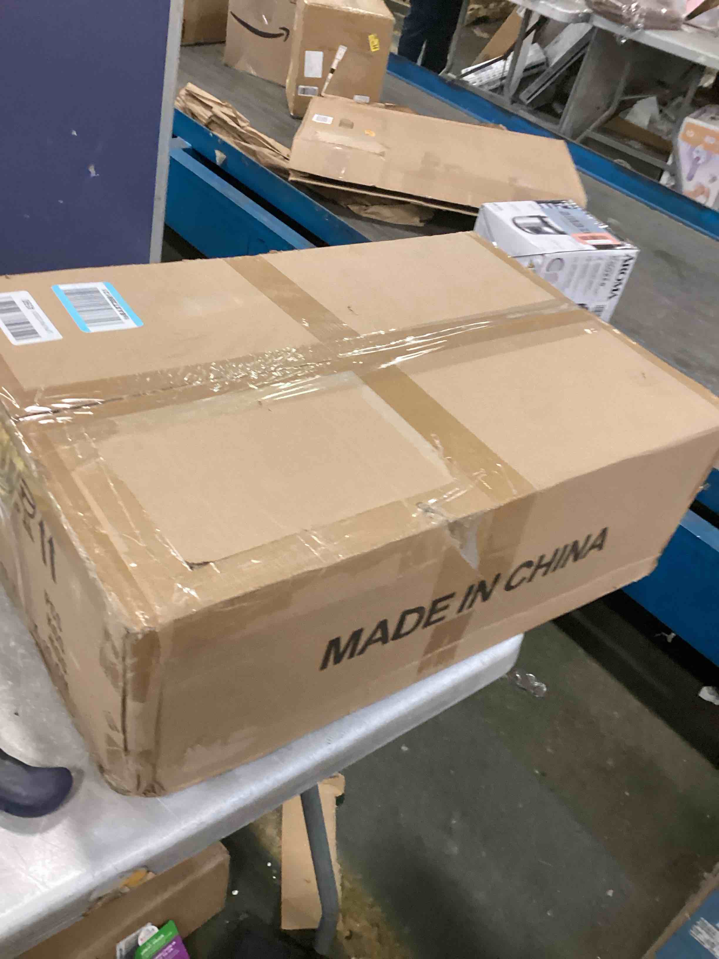 https://s3.amazonaws.com/lotting-images-prod/bidfta/YEL6222468_1713362225346.jpeg