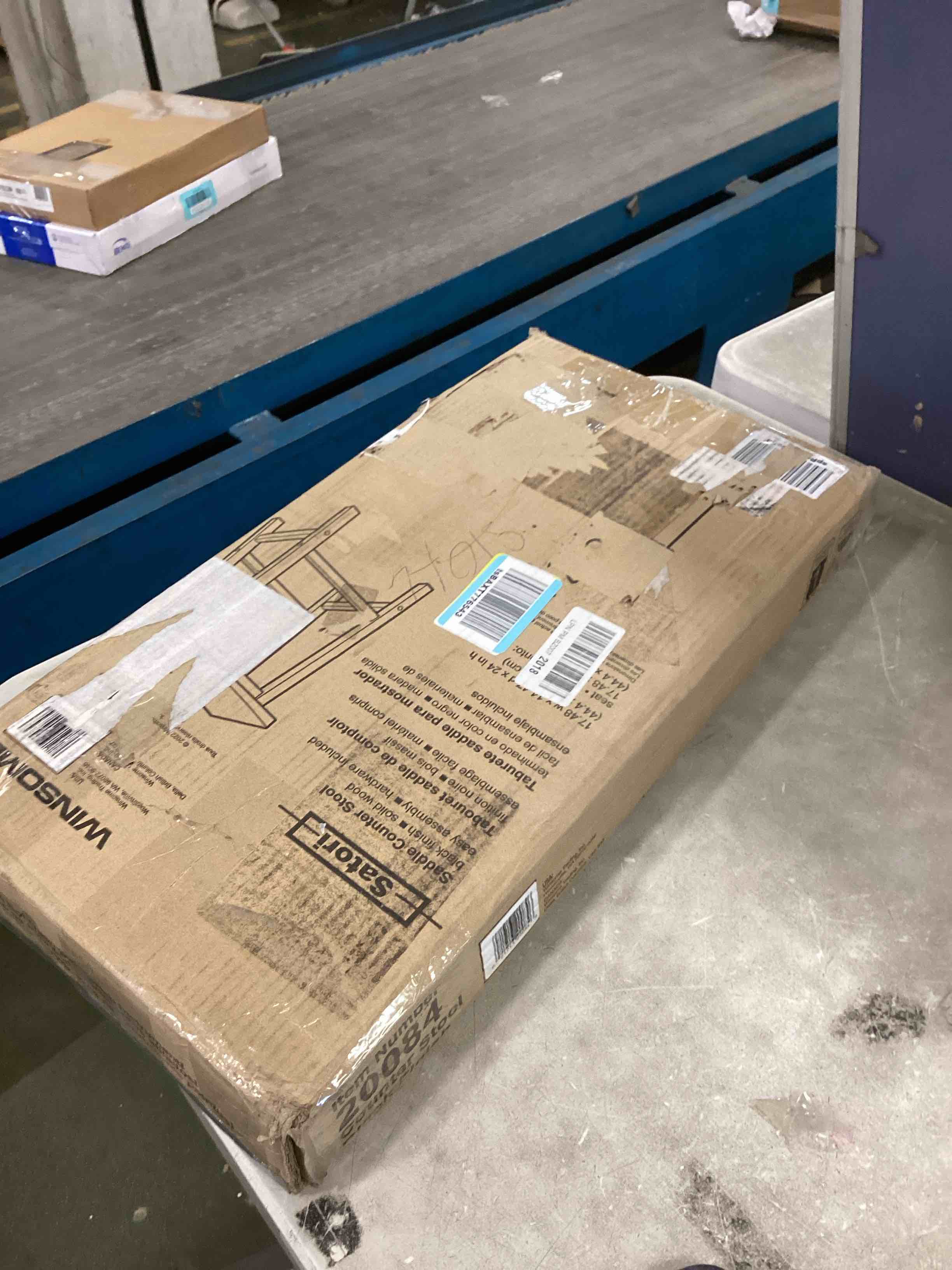 https://s3.amazonaws.com/lotting-images-prod/bidfta/YEL6223075_1713798427218.jpeg