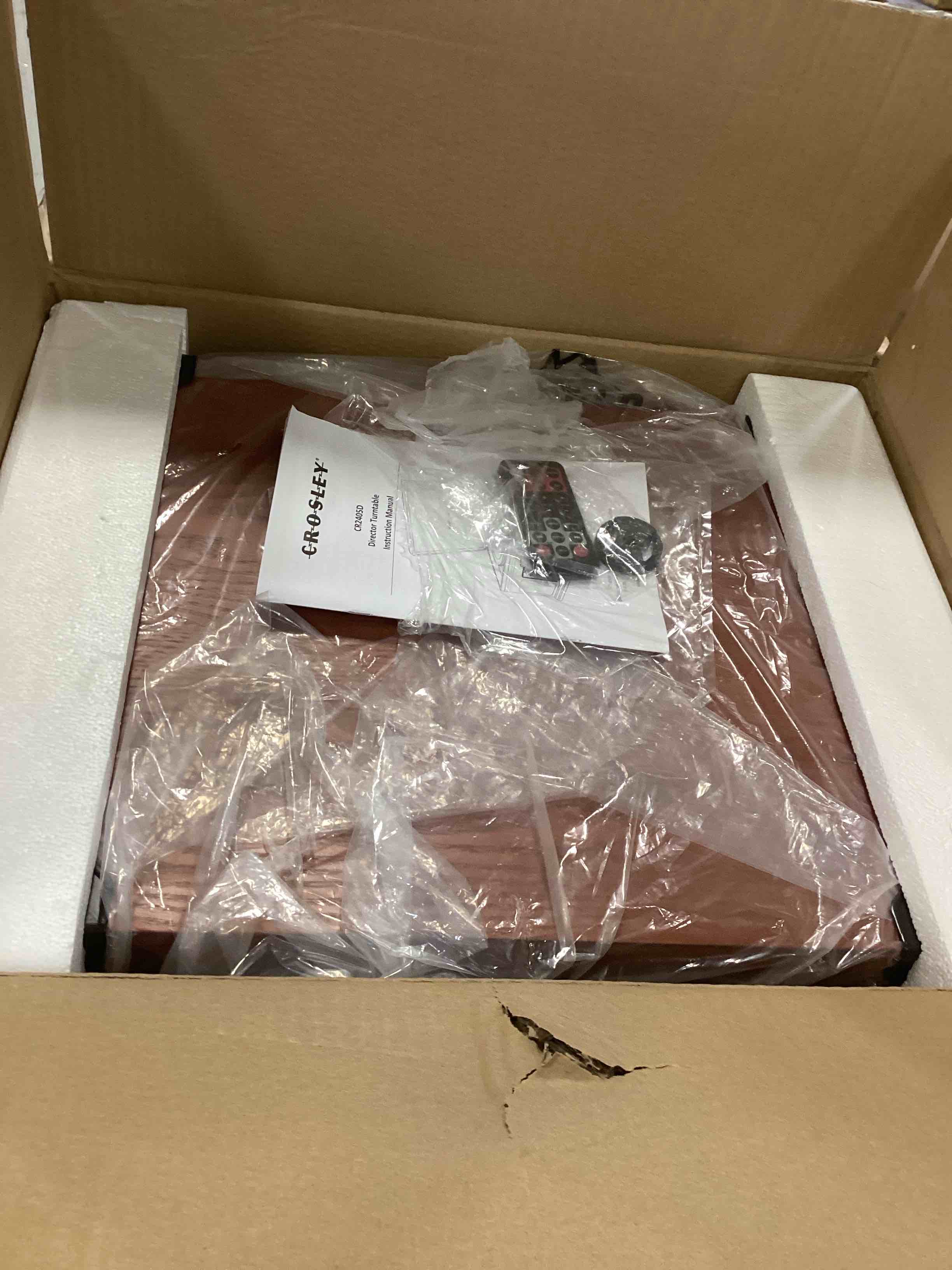 https://s3.amazonaws.com/lotting-images-prod/bidfta/YEL6223419_1713888584011.jpeg