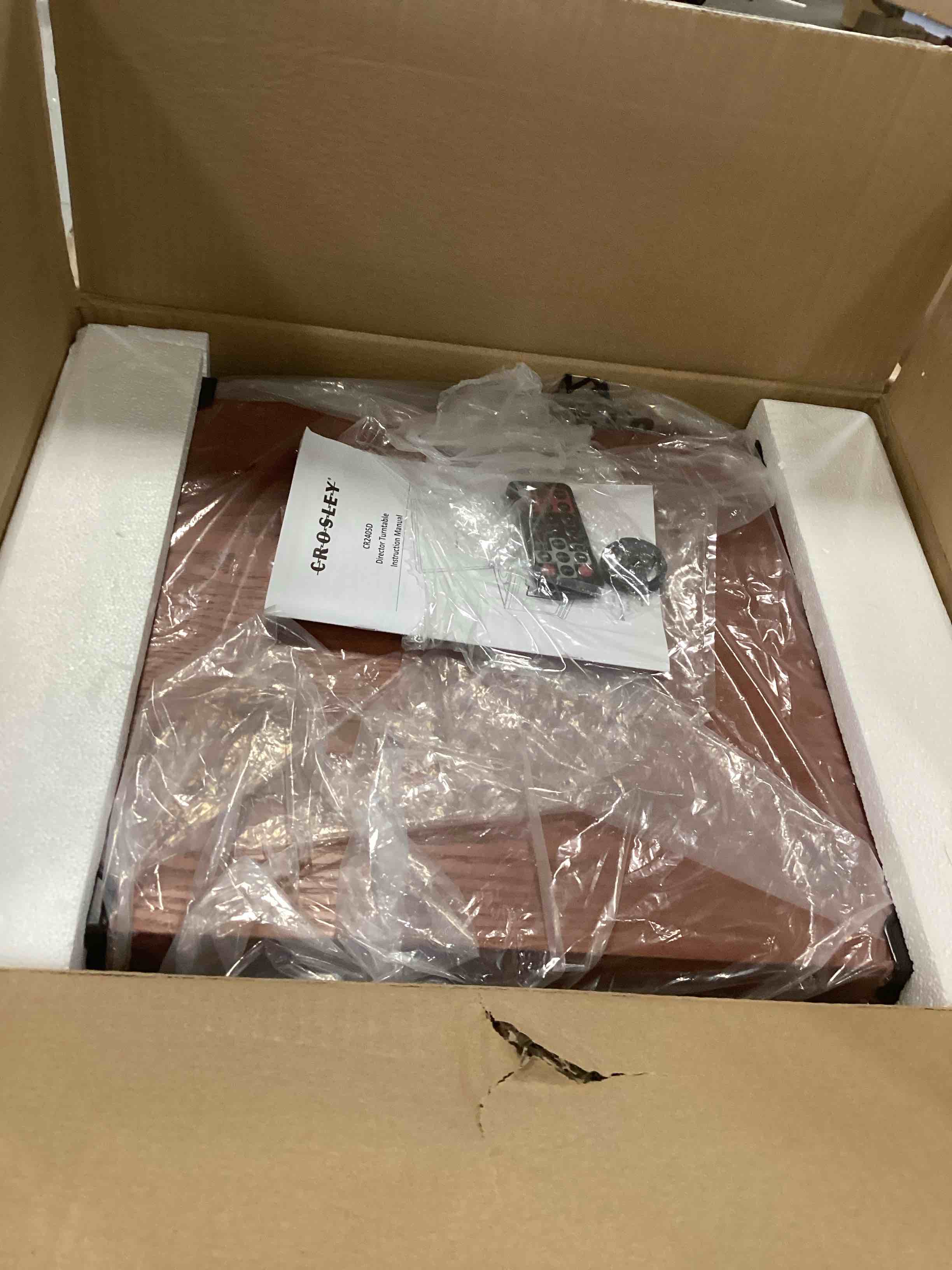 https://s3.amazonaws.com/lotting-images-prod/bidfta/YEL6223419_1713888585620.jpeg
