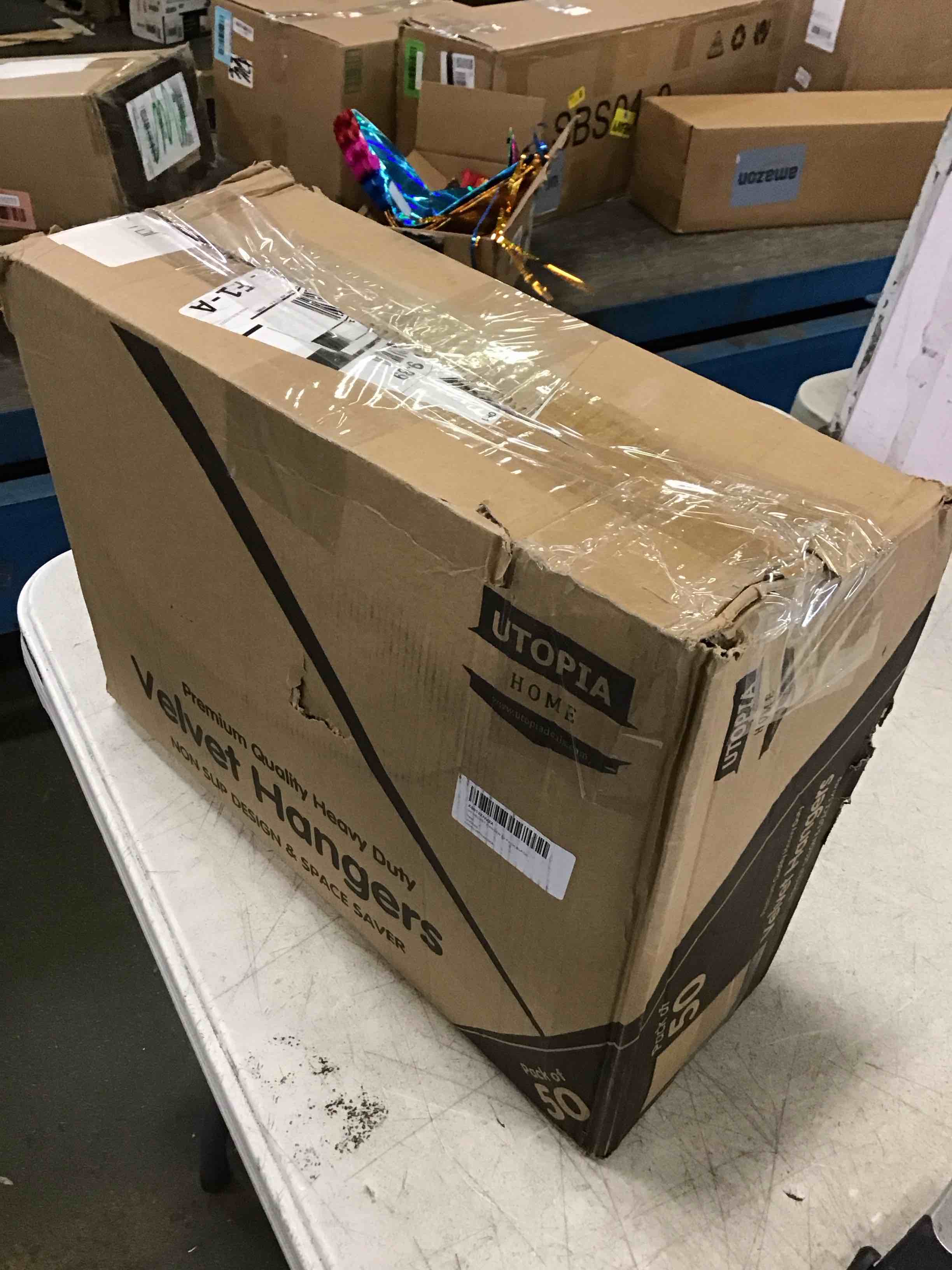 https://s3.amazonaws.com/lotting-images-prod/bidfta/YEL6223835_1713988214519.jpeg