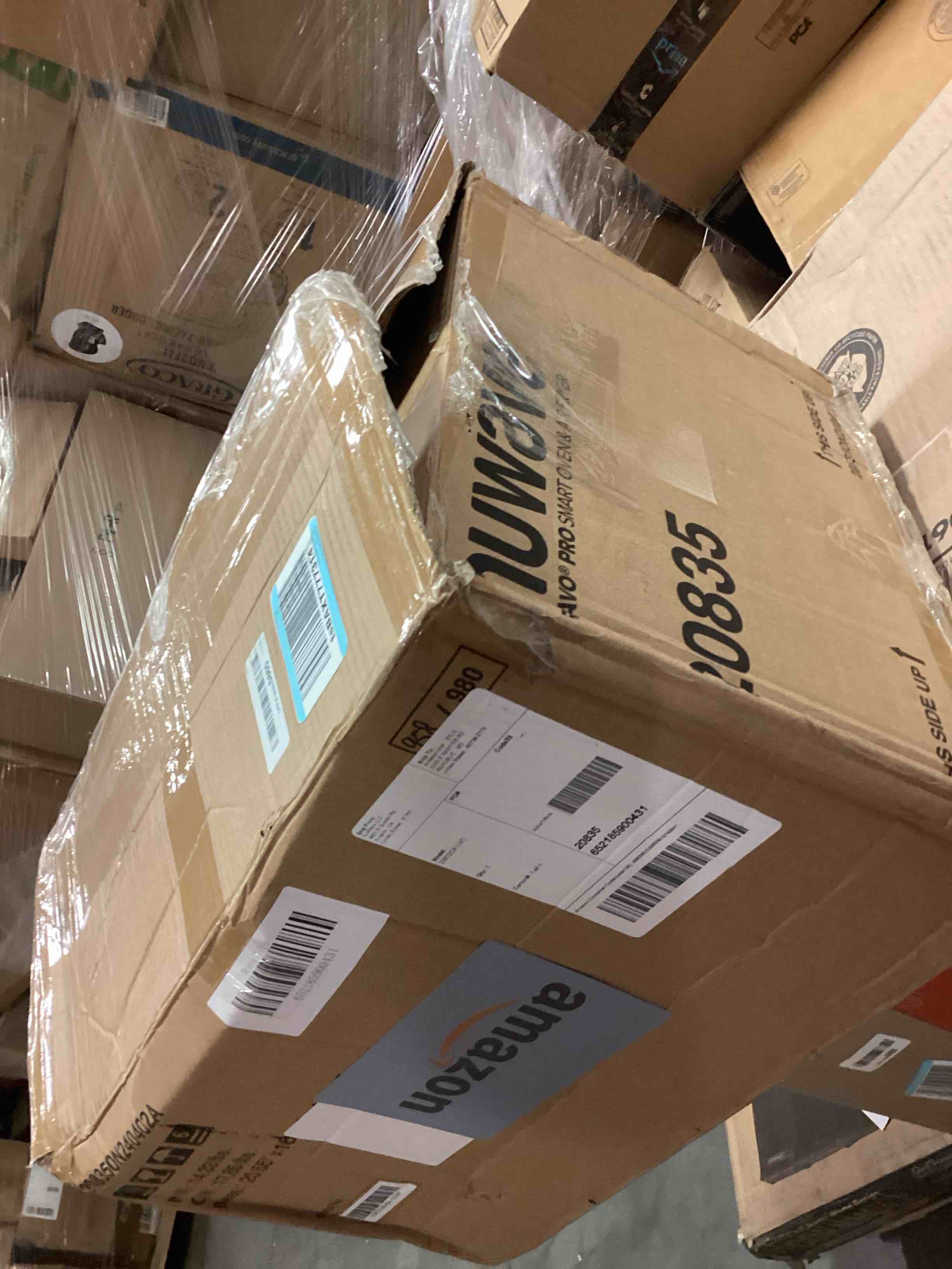 https://s3.amazonaws.com/lotting-images-prod/bidfta/YEL6238114_1724676308476.jpeg