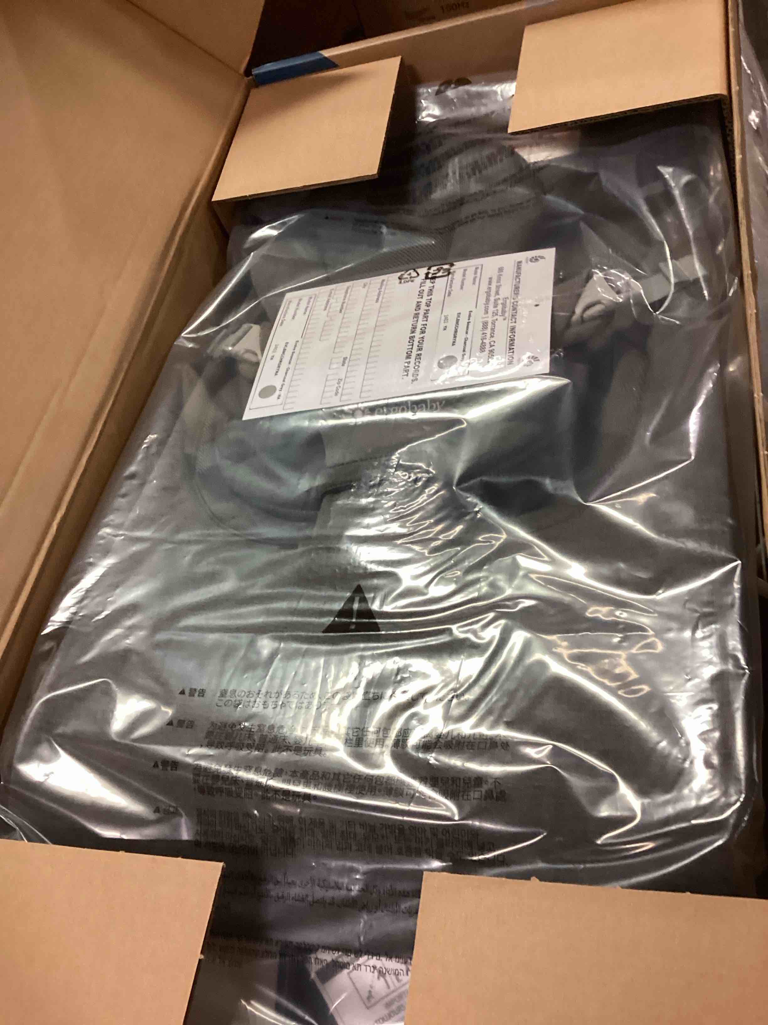 https://s3.amazonaws.com/lotting-images-prod/bidfta/YEL6238130_1724674322839.jpeg