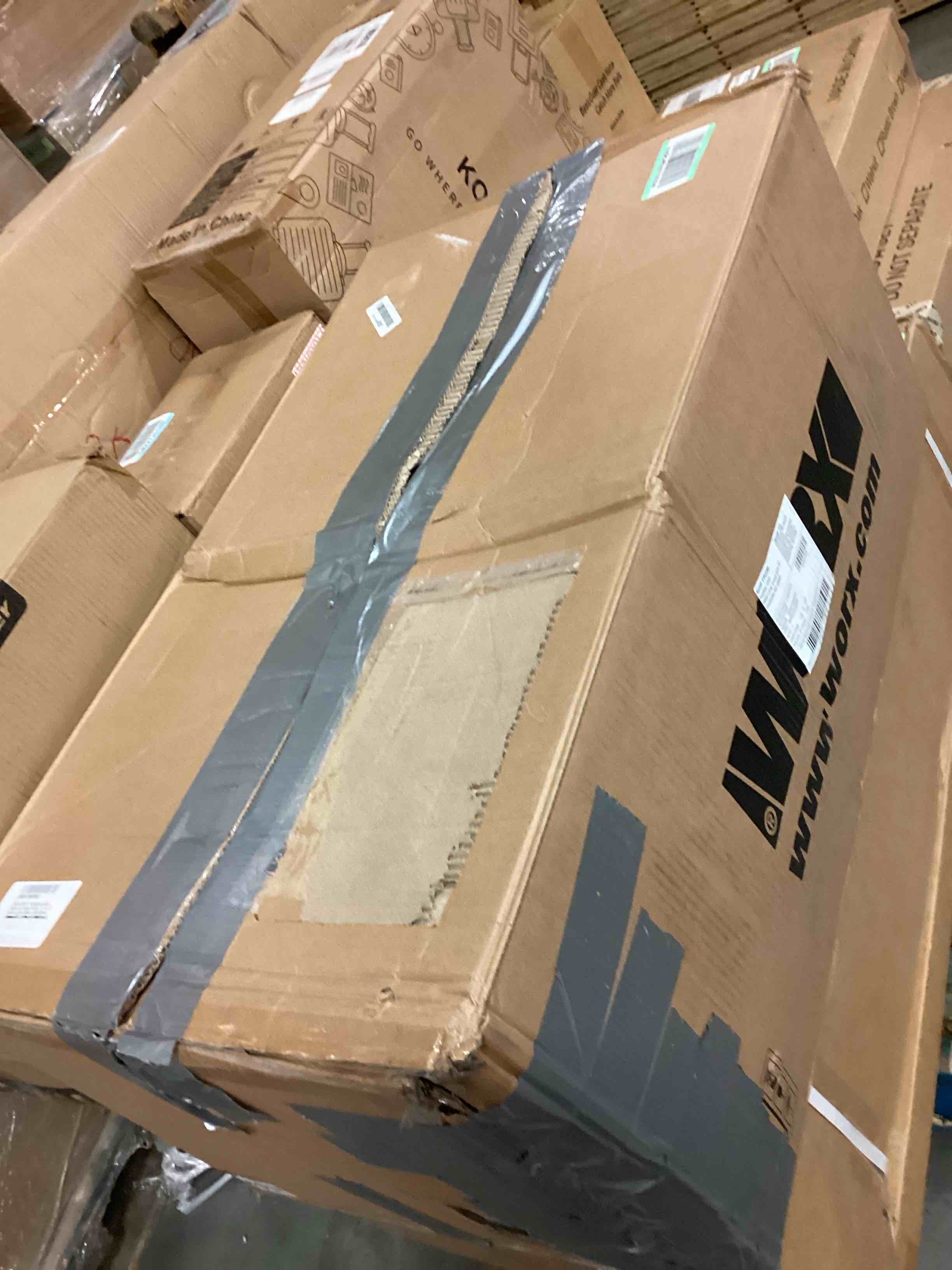 https://s3.amazonaws.com/lotting-images-prod/bidfta/YEL6238155_1724671690548.jpeg